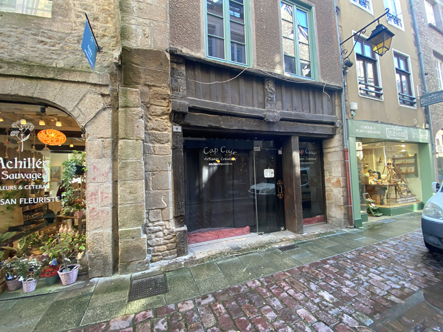Local commercial 30 m² · à Dinan · 30 m² · 141 700 €