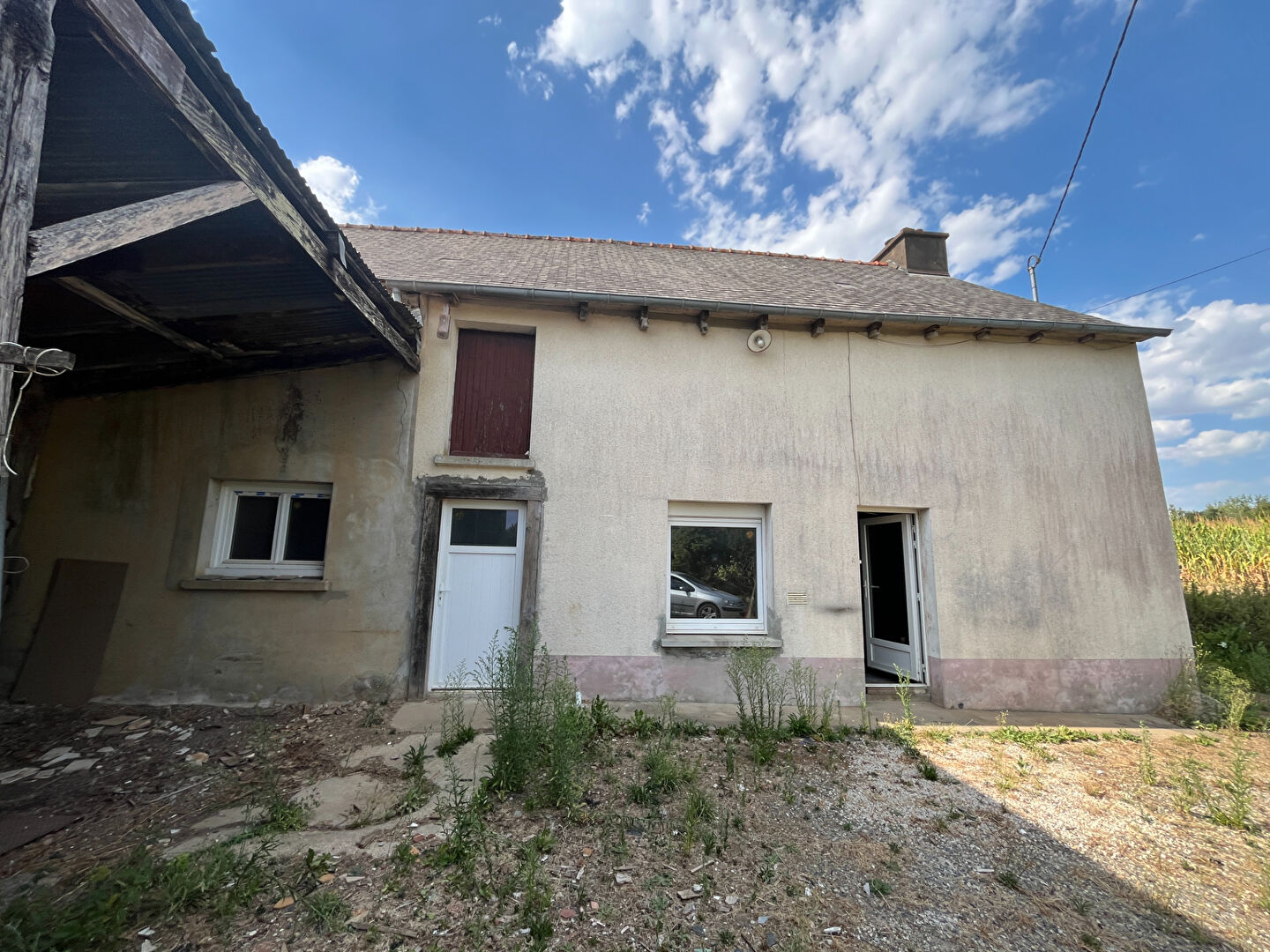 Maison 2 pièces 142 m² · à Le Crouais · 142 m² · 50 400 €
