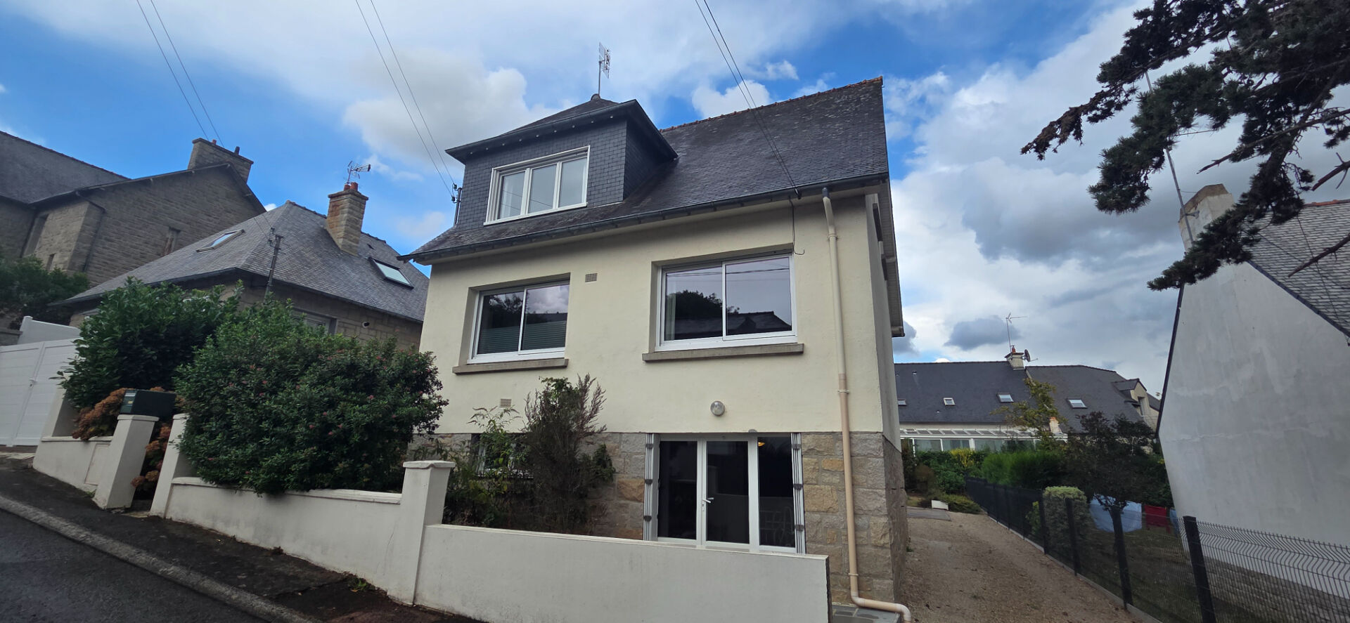 Maison 4 pièces 97 m² · à Dinan · 97 m² · 332 850 €