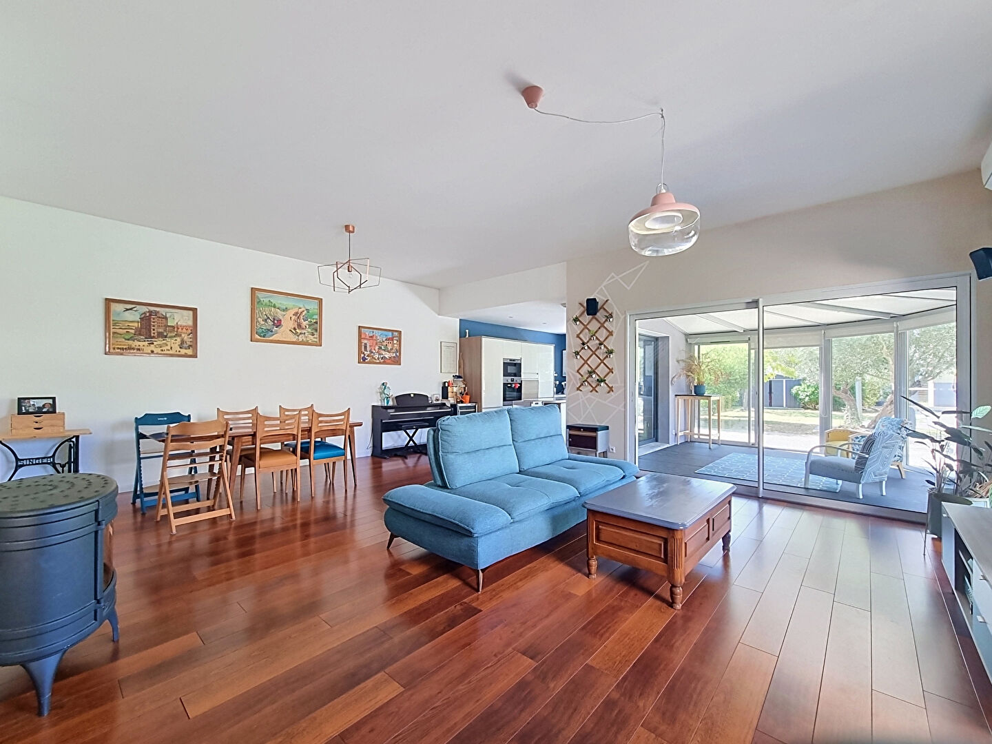 TOURS NORD - QUARTIER MONCONSEIL - MAISON 5 PIECES AVEC 3 CHAMBRES 132.78 m2 AVEC JARDIN ET GARAGE