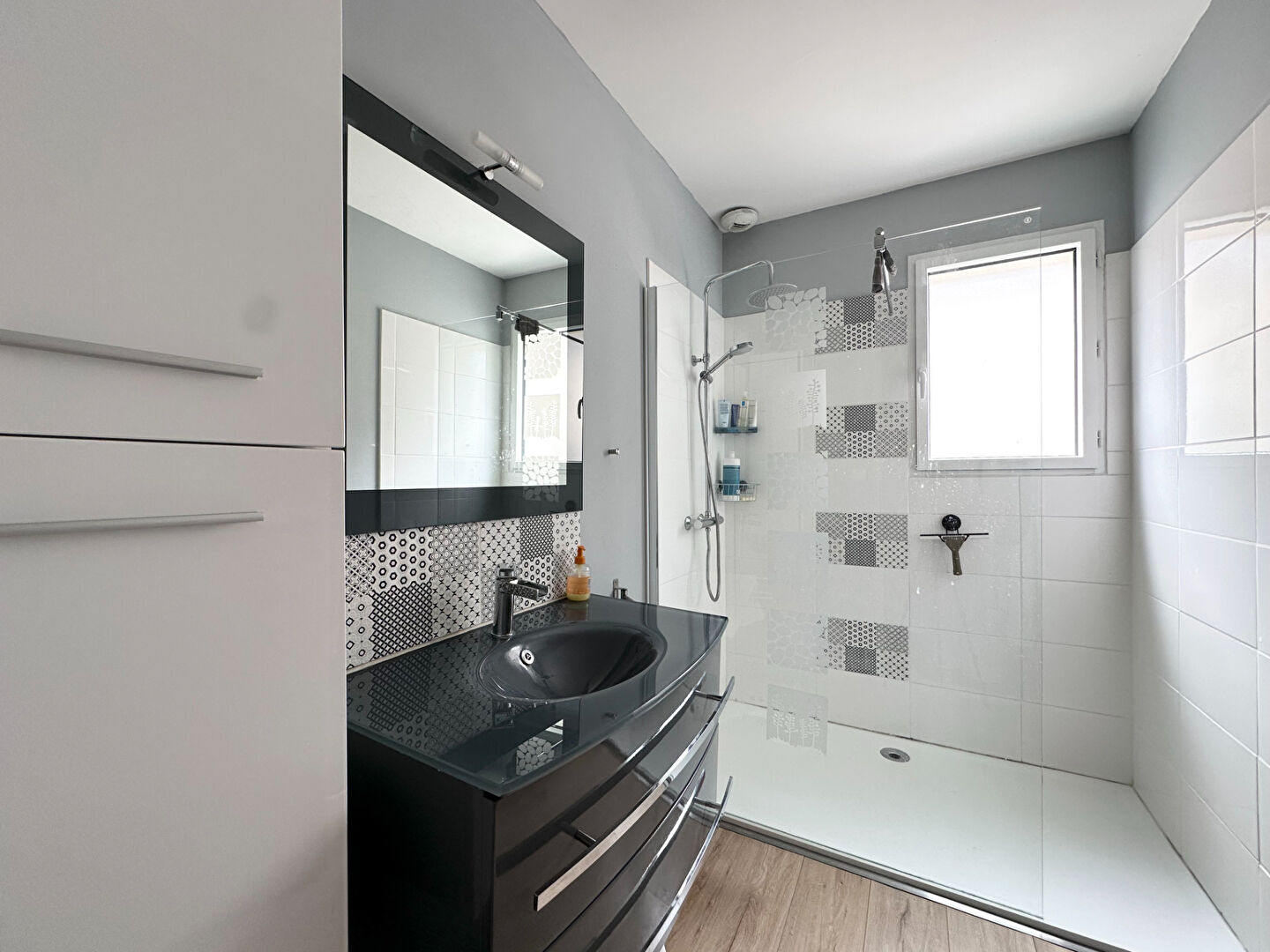 TOURS NORD - QUARTIER MONCONSEIL - MAISON 5 PIECES AVEC 3 CHAMBRES 132.78 m2 AVEC JARDIN ET GARAGE