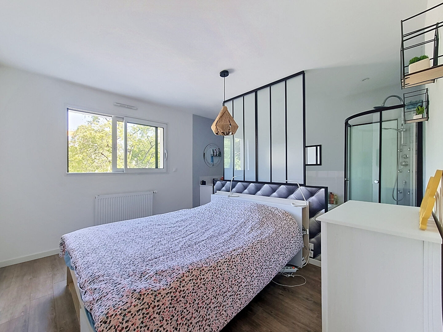 TOURS NORD - QUARTIER MONCONSEIL - MAISON 5 PIECES AVEC 3 CHAMBRES 132.78 m2 AVEC JARDIN ET GARAGE