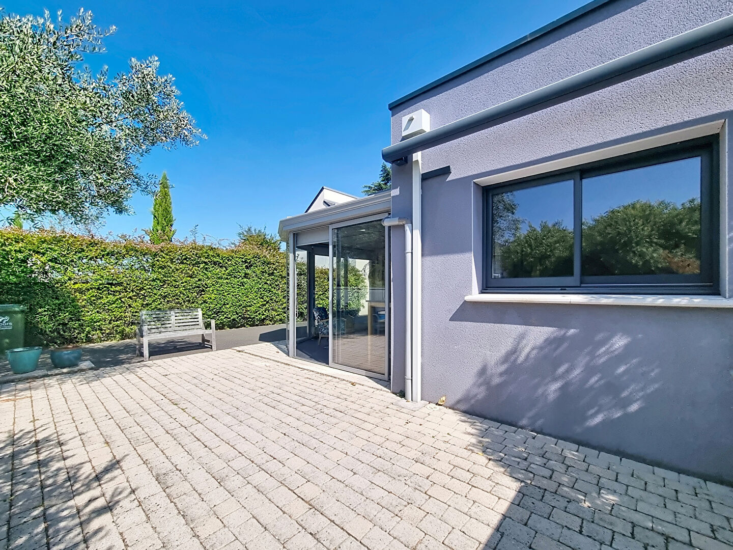 TOURS NORD - QUARTIER MONCONSEIL - MAISON 5 PIECES AVEC 3 CHAMBRES 132.78 m2 AVEC JARDIN ET GARAGE