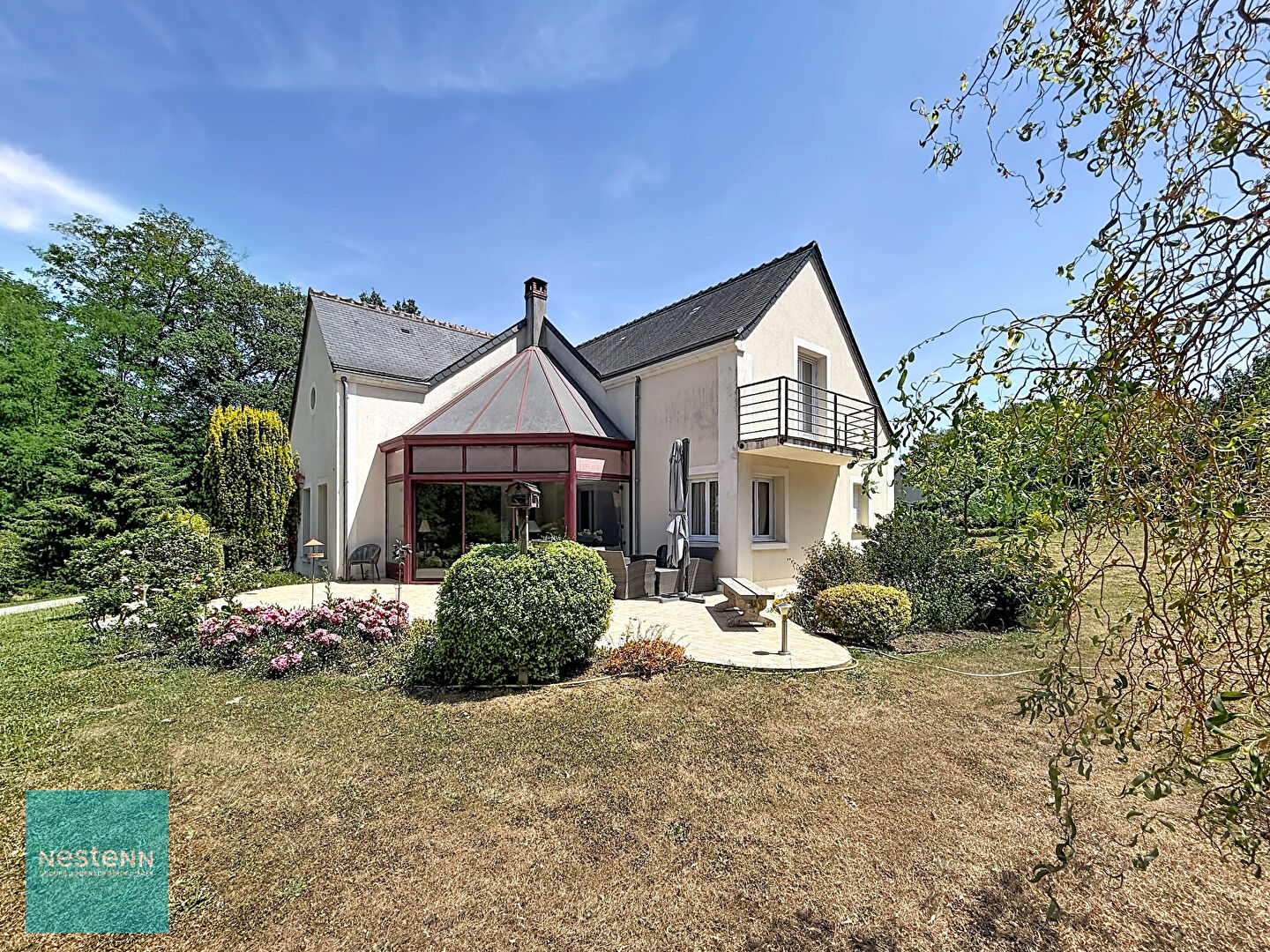 Maison 6 pièces 225 m² · à Nazelles Negron · 225 m² · 585 000 €