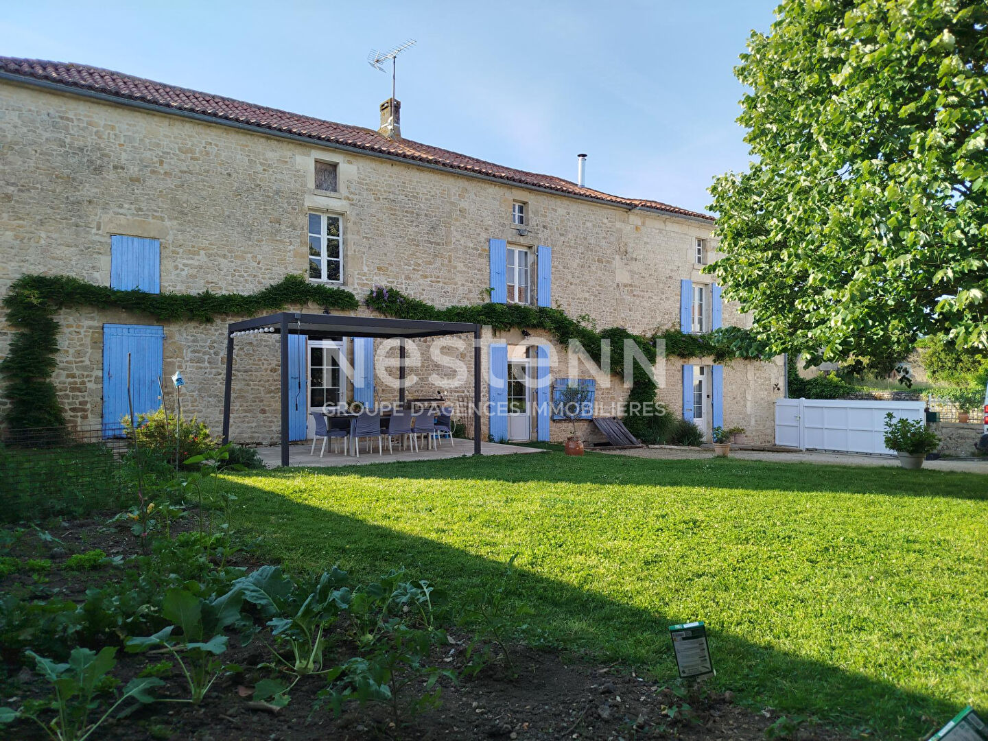Maison 5 pièces 127 m² · à Saint Hilaire des Loges · 127 m² · 216 400 €