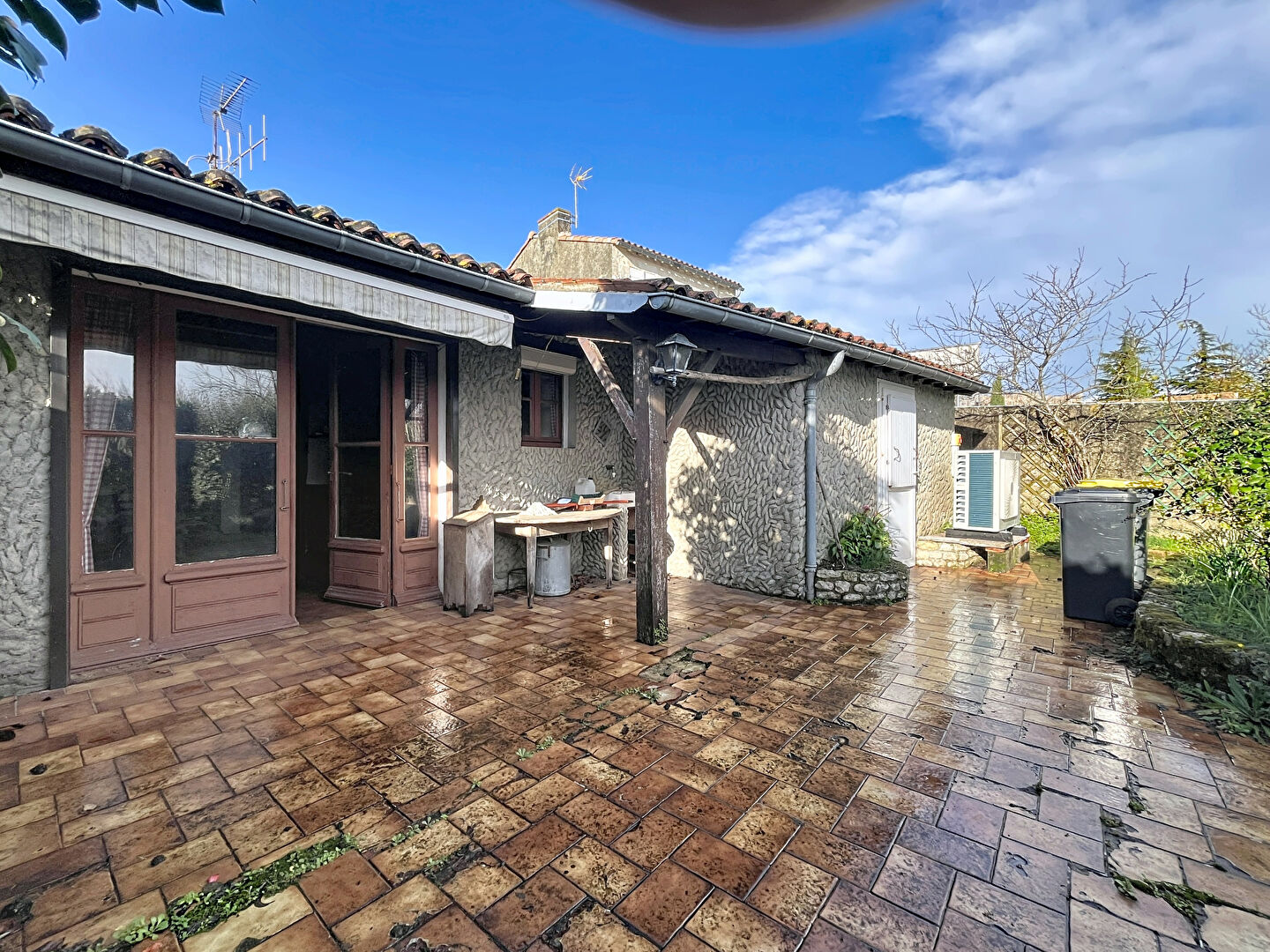 Maison à rénover à Pissotte 114m²