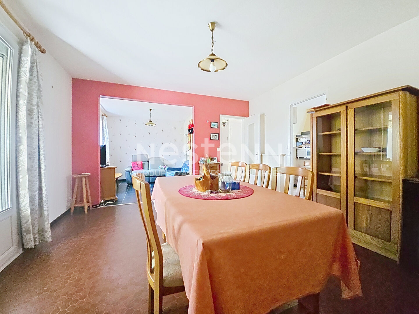 Maison 5 pièces 128 m² · à Fontenay le Comte · 128 m² · 180 000 €