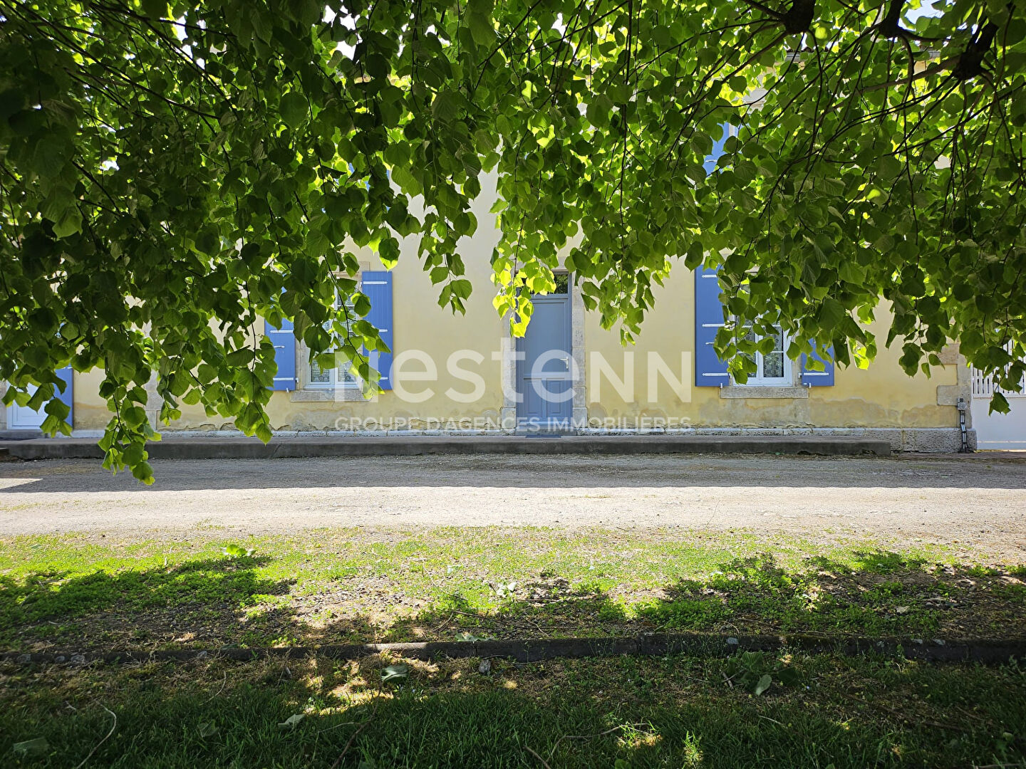 Maison 5 pièces 150 m² · à Benet · 150 m² · 210 000 €