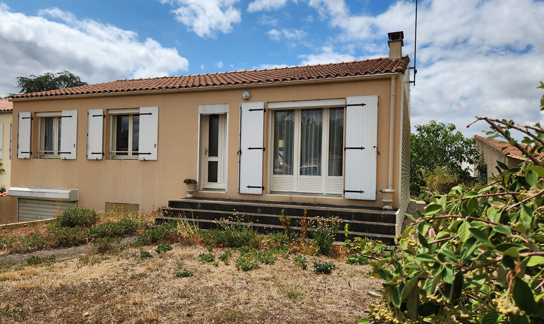 Maison 5 pièces 94 m² · à Fontenay le Comte · 94 m² · 153 000 €