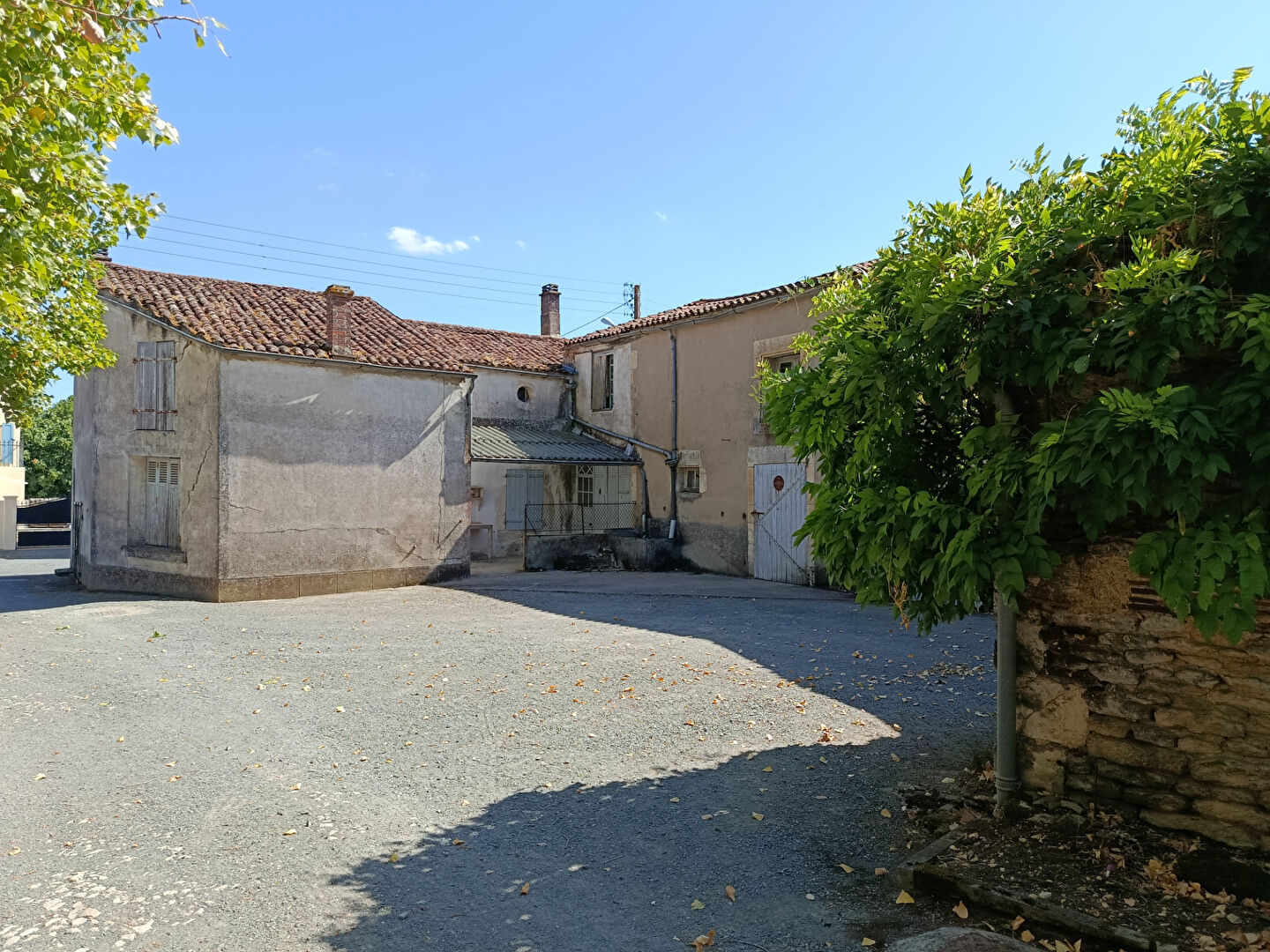 Maison 8 pièces 307 m² · à Vix · 307 m² · 35 000 €