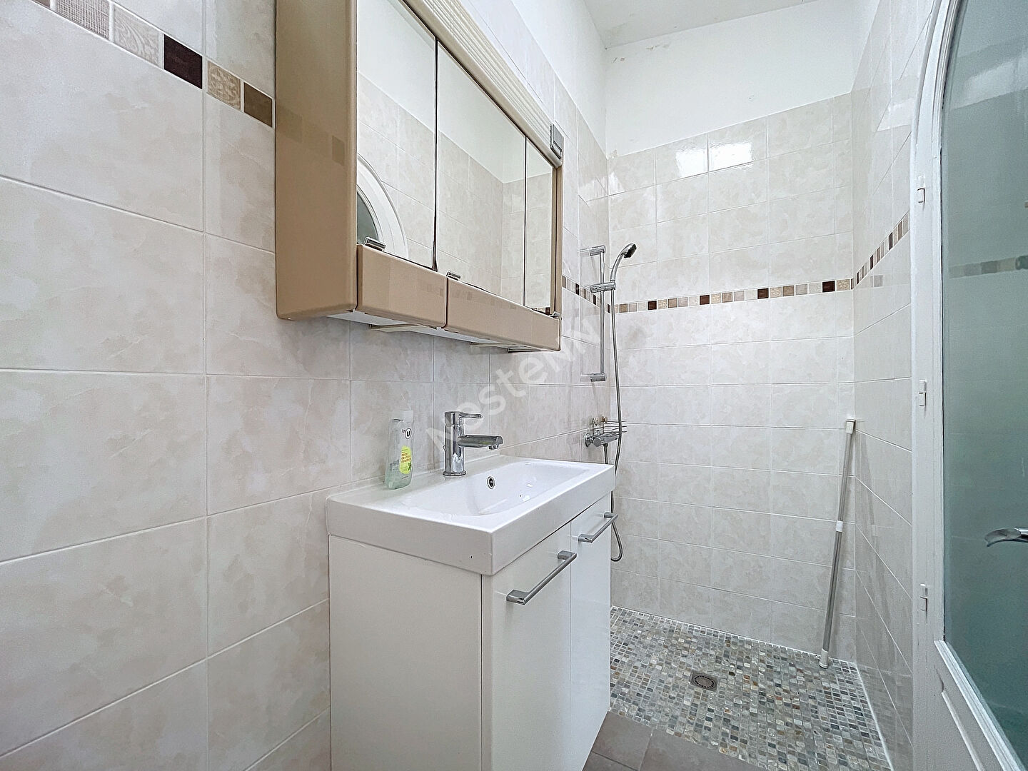 Maison Saint Philbert De Grand Lieu 10 pièce(s) 266 m2