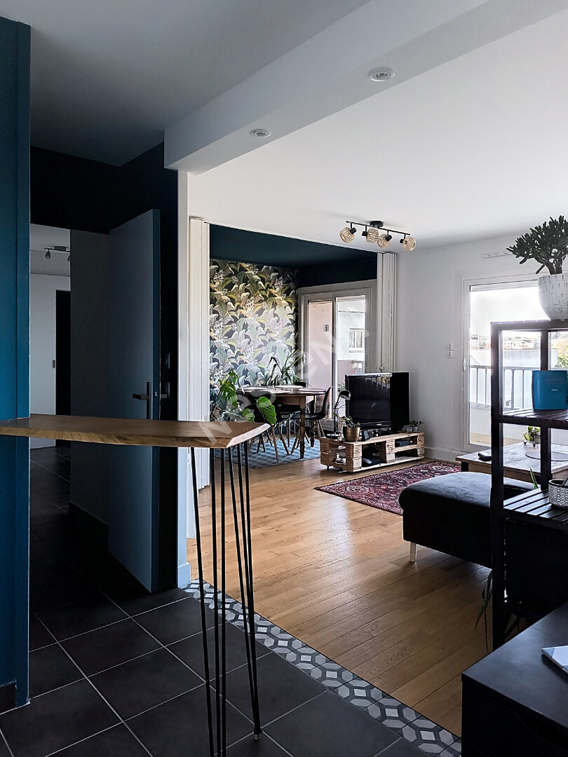 Appartement Rezé - palce 8 mai meublé 2 pièces 51.73m2