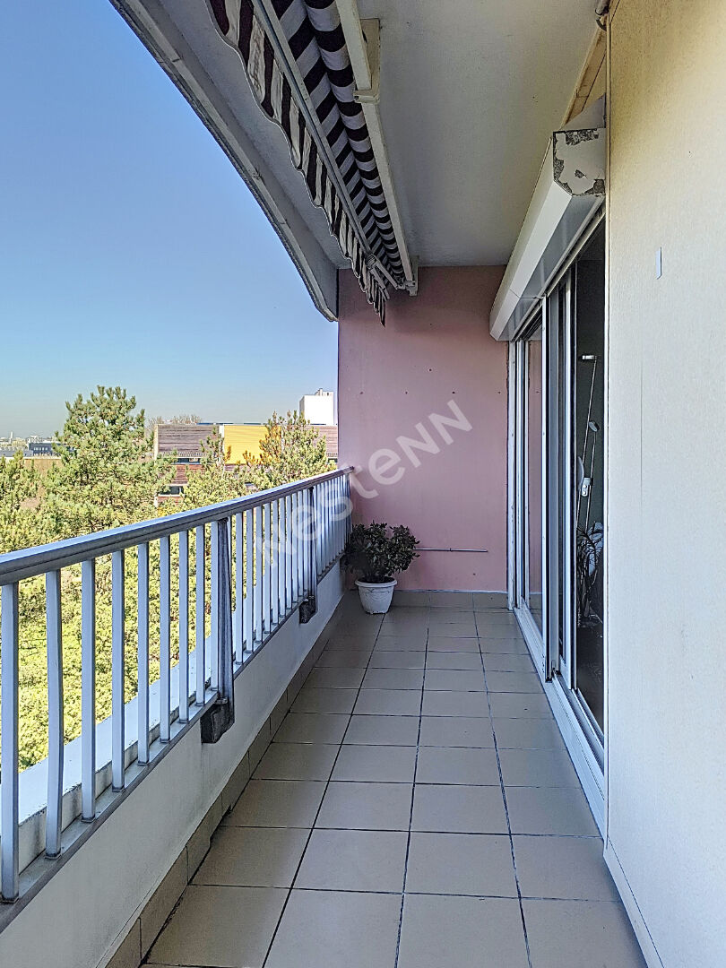 Appartement Rezé - palce 8 mai meublé 2 pièces 51.73m2