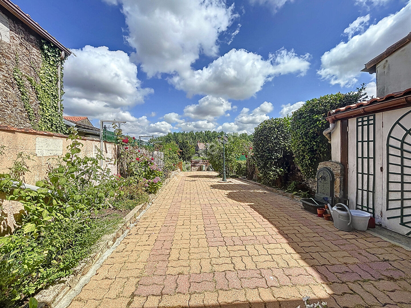 Maison à vendre à Saint Jean de Boiseau - 5 pièces, 3 chambres 107m² avec jardin