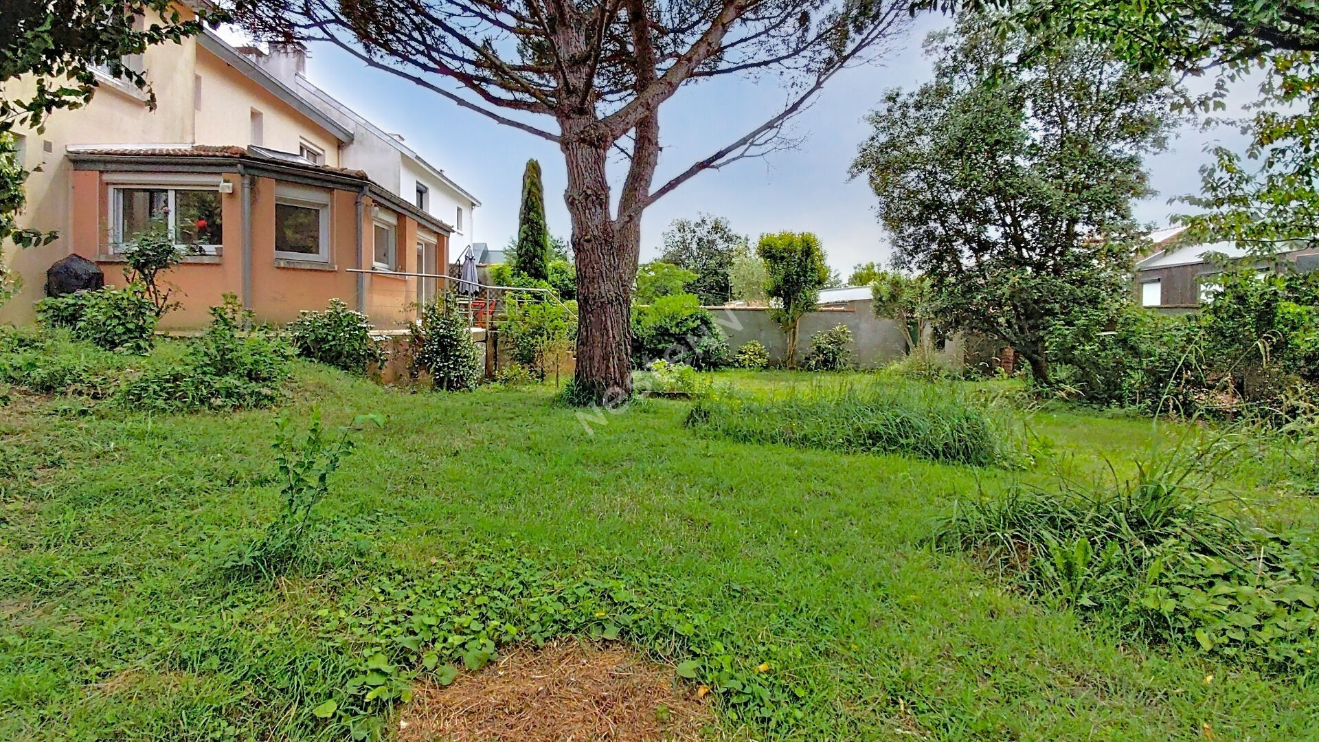 Maison 9 pièces 207 m² · à Nantes · 207 m² · 680 000 €