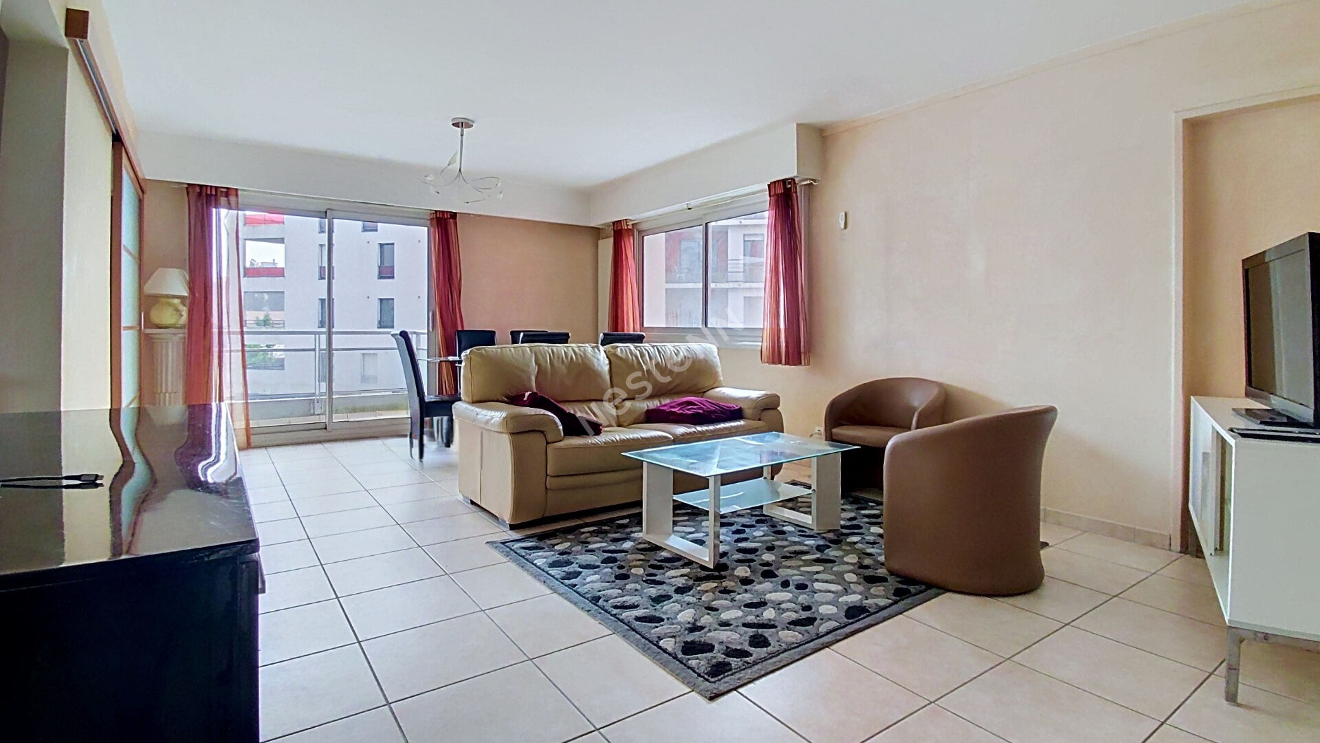 Appartement 4 pièces 100 m² · à Saint Herblain · 100 m² · 230 000 €