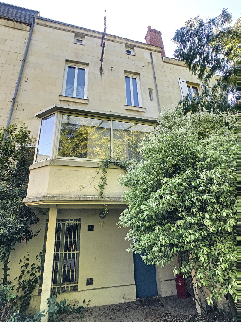 Maison 7 pièces 141 m² · à Saumur · 141 m² · 210 860 €
