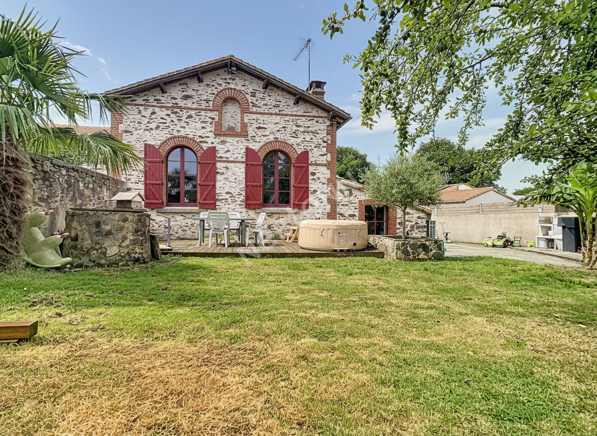 Maison 3 pièces 77 m² · à Tillieres · 77 m² · 232 480 €