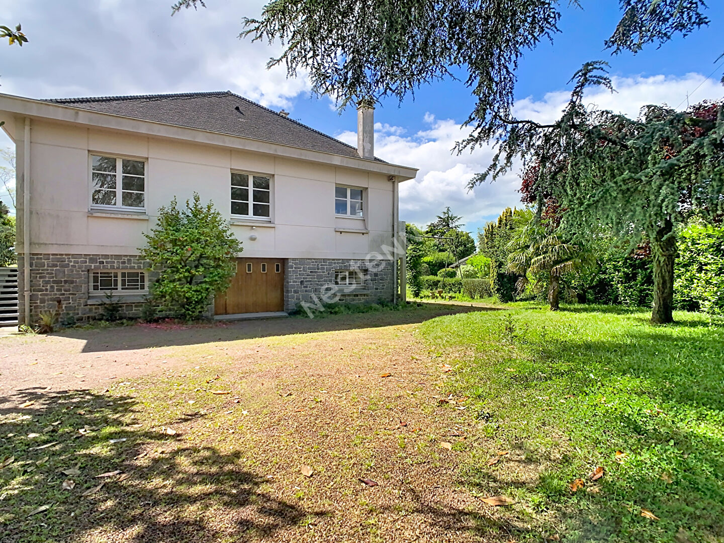 Maison 7 pièces 135 m² · à Le Pallet · 135 m² · 290 000 €