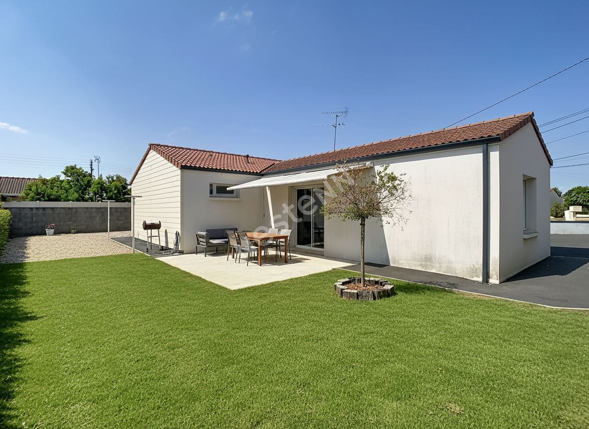 Maison 4 pièces 76 m² · à Andreze · 76 m² · 170 400 €