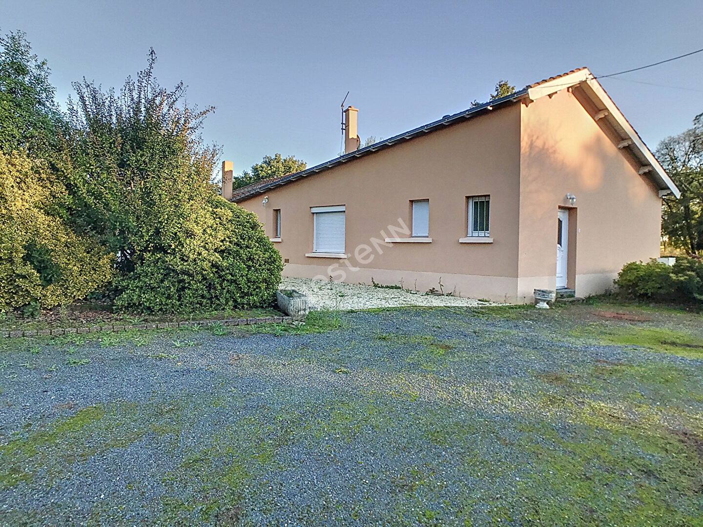 Maison 6 pièces 158 m² · à Mouzillon · 158 m² · 243 200 €