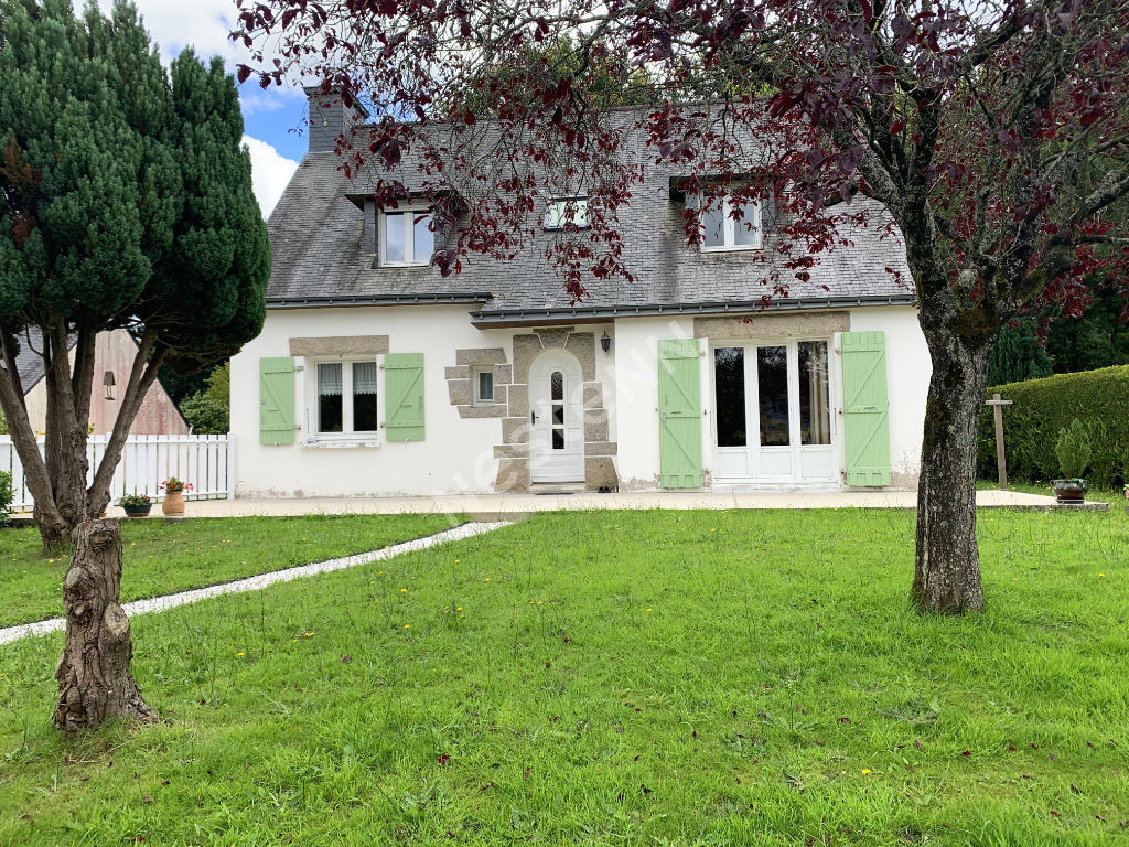 LOCMINE Charmante maison a vendre 4 chambres