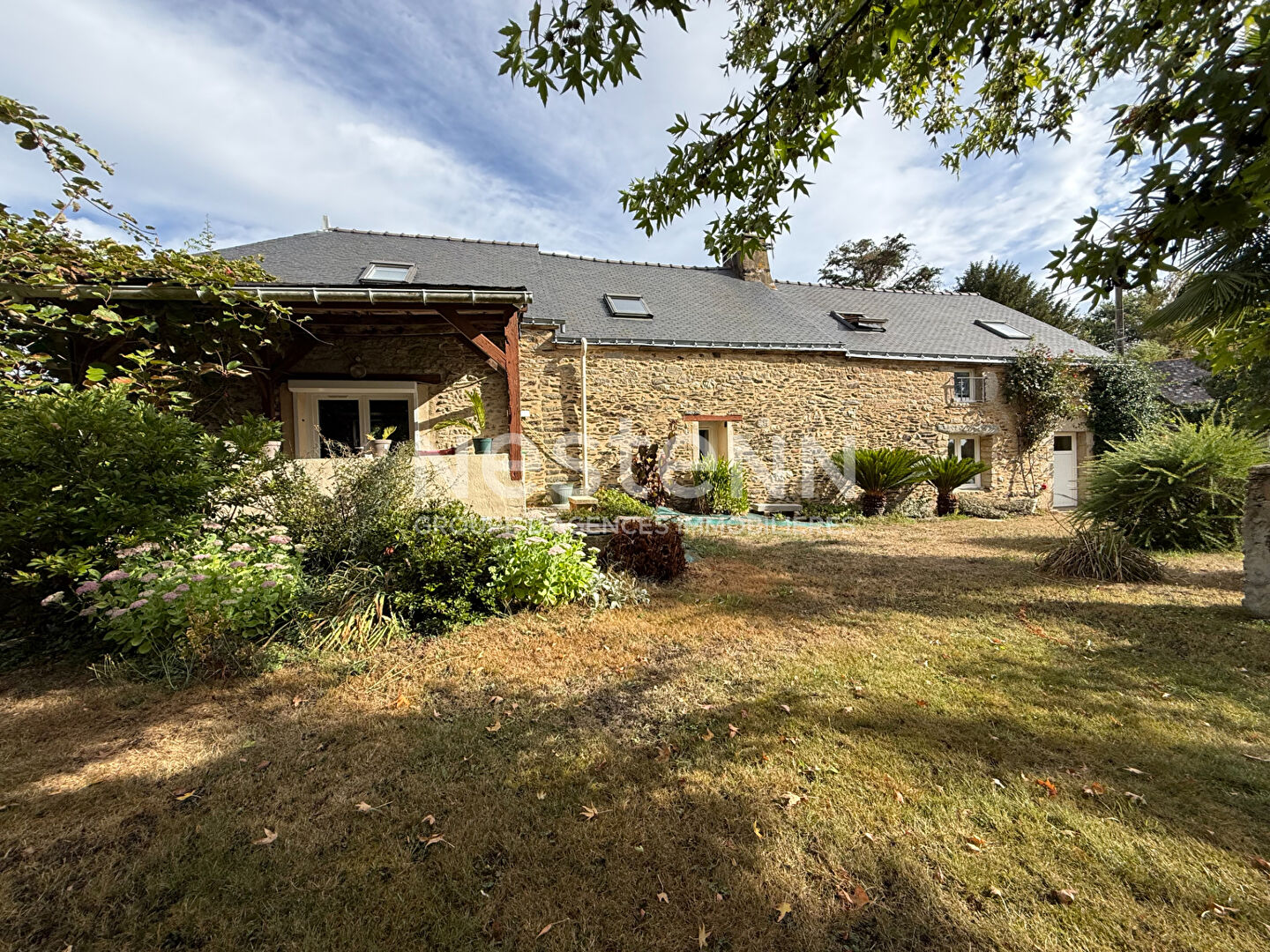 Maison 5 pièces 124 m² · à Pleugriffet · 124 m² · 196 100 €