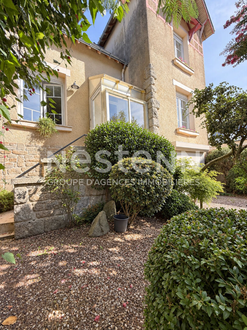 Maison 5 pièces 127 m² · à Évellys · 127 m² · 278 250 €