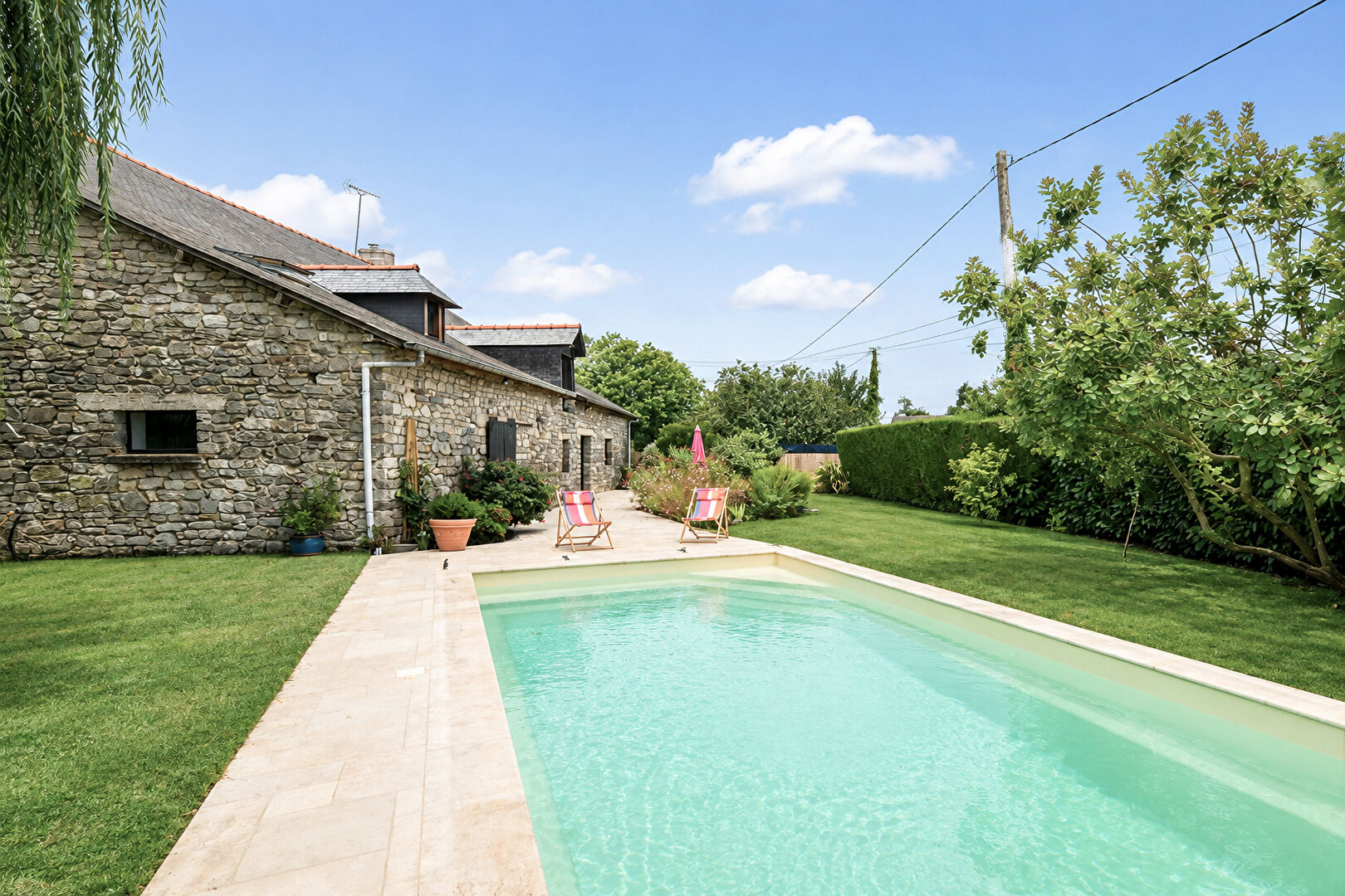 Maison 6 pièces 244 m² · à Melesse · 244 m² · 627 750 €
