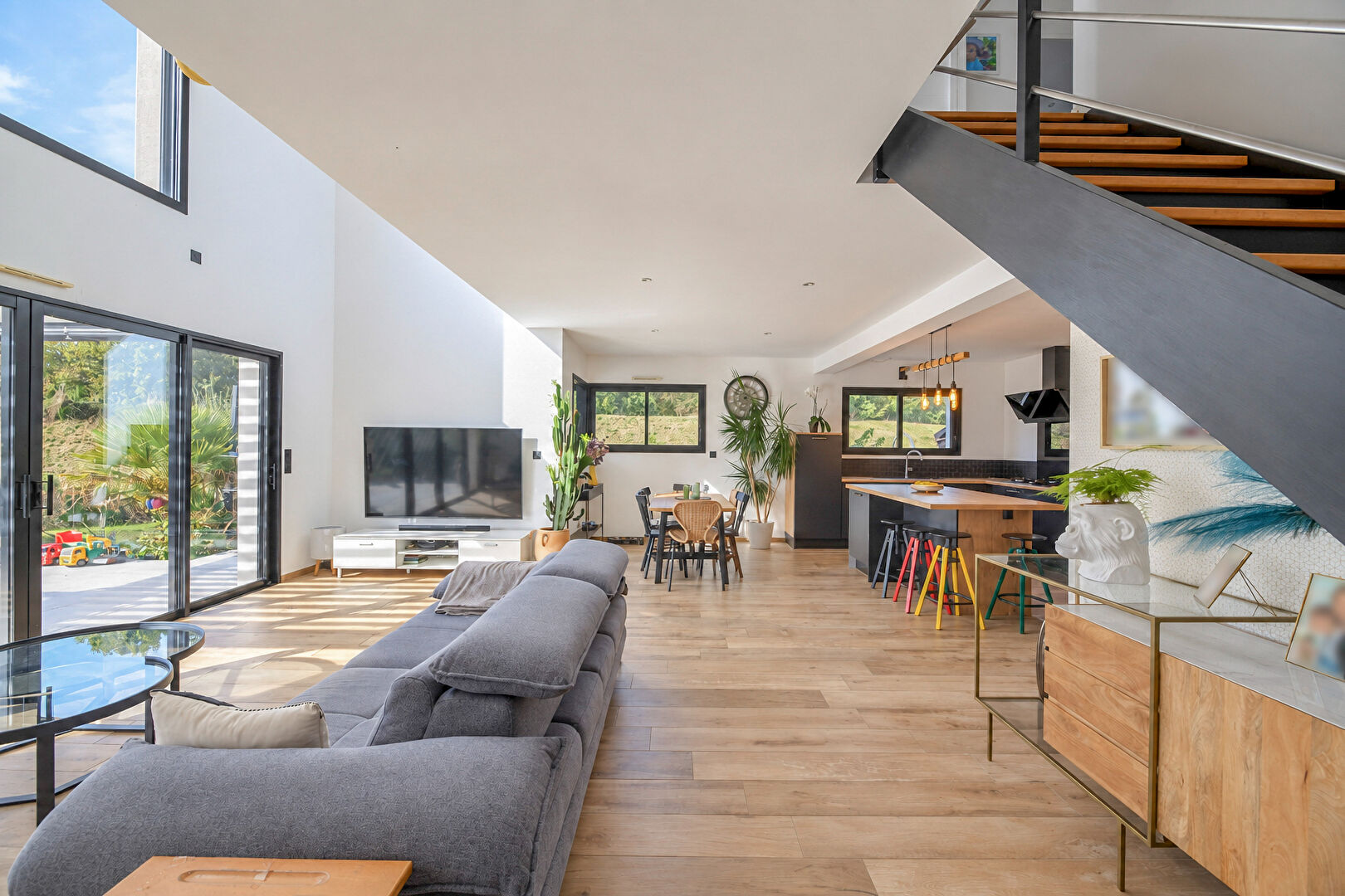 Maison 6 pièces 147 m² · à Chateaugiron · 147 m² · 495 000 €