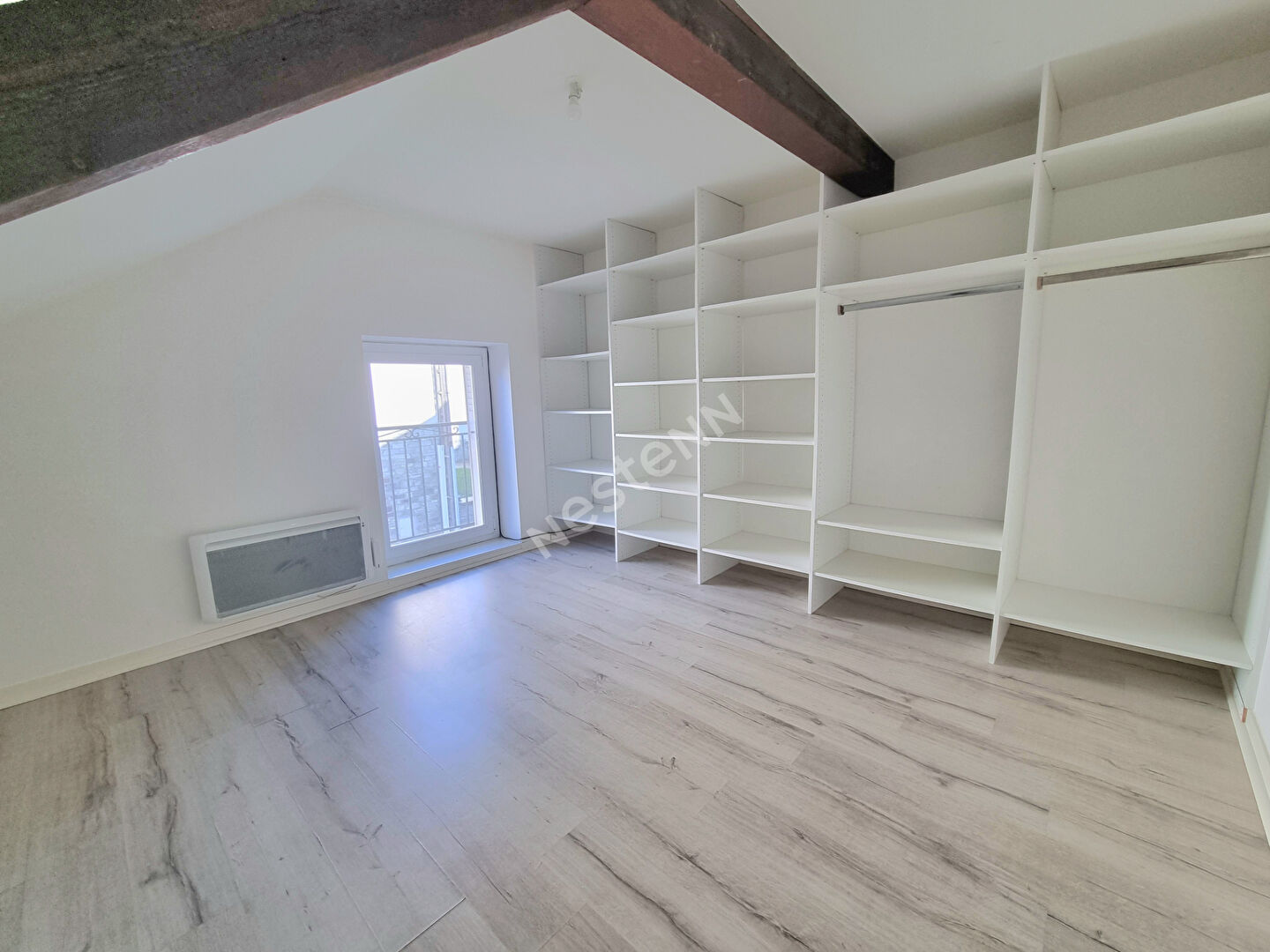 A vendre à MELESSE, appartement Type 3 en duplex de 63m² habitable, 73m² au sol, deux chambres