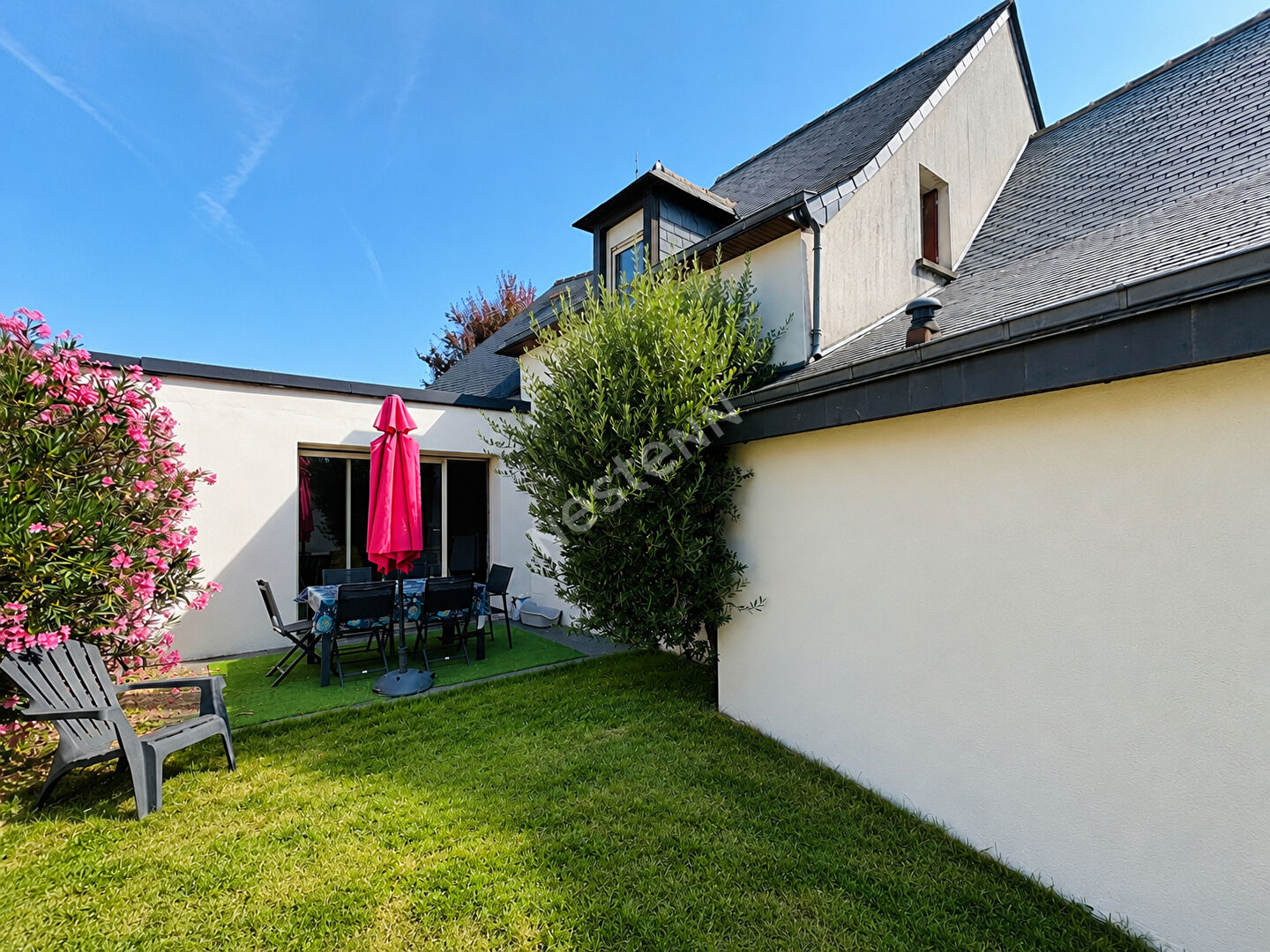Maison 6 pièces 169 m² · à Chateaugiron · 169 m² · 383 850 €
