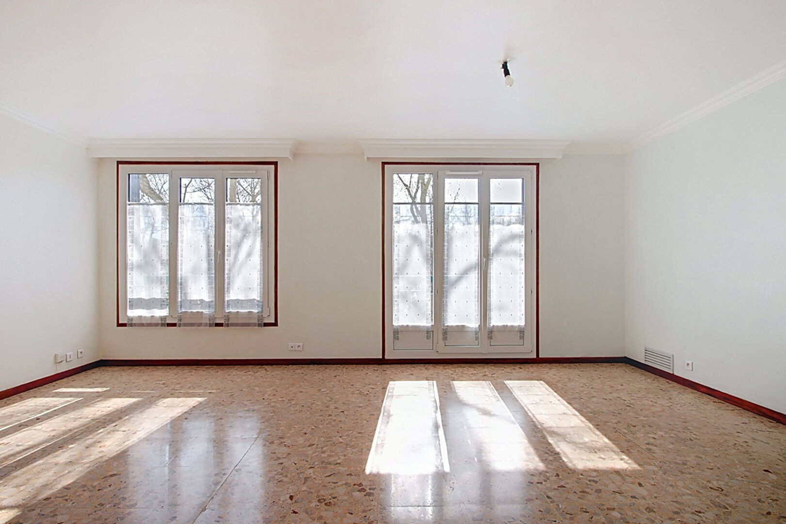 Appartement 3 pièces 70 m² · à Rueil-Malmaison · 70 m² · 336 000 €