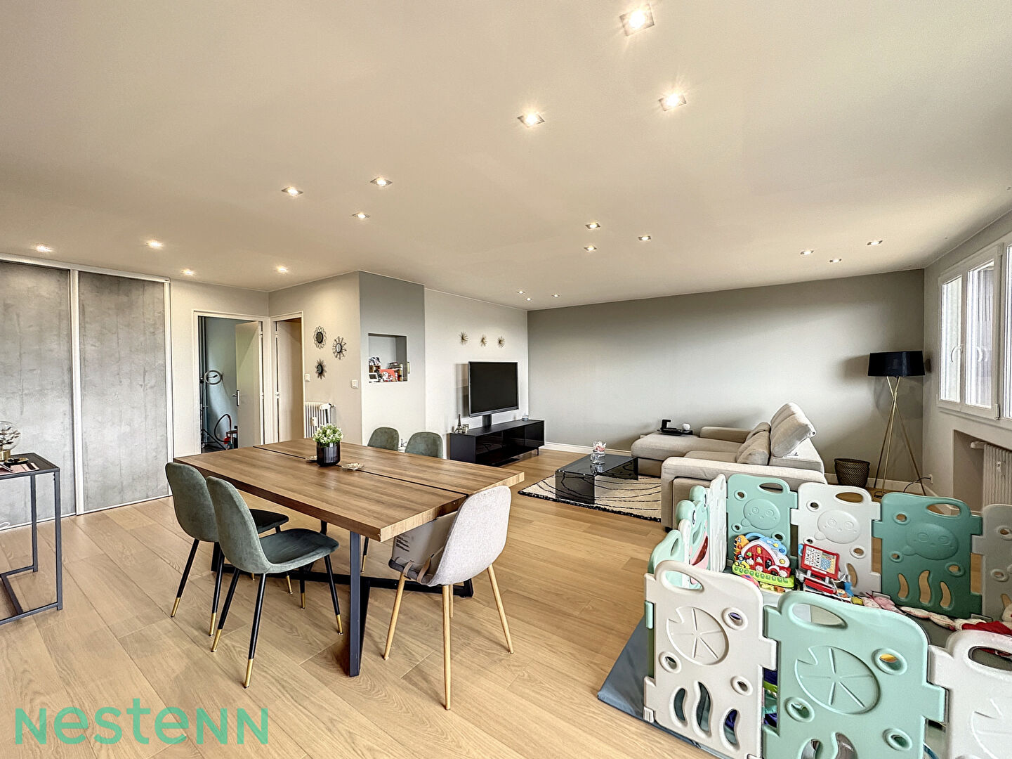 Appartement 6 pieces ST Etienne Sud + Garage