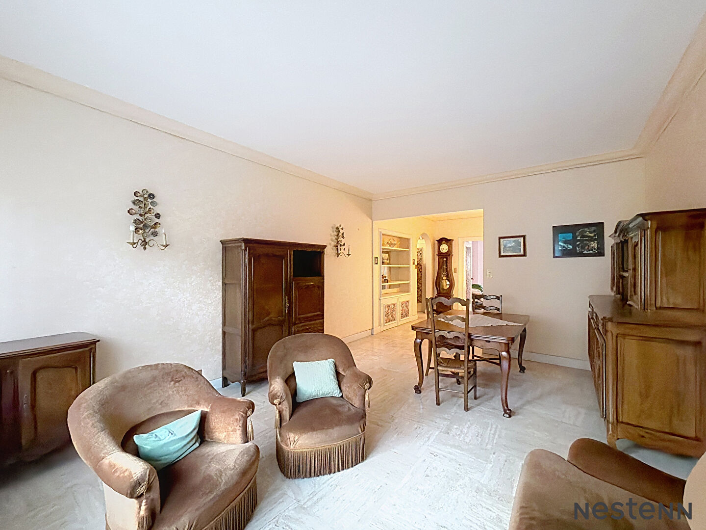 EXCLUSIVITÉ  Appartement de charme  Ascenseur  Centre-ville  Place Anatole France