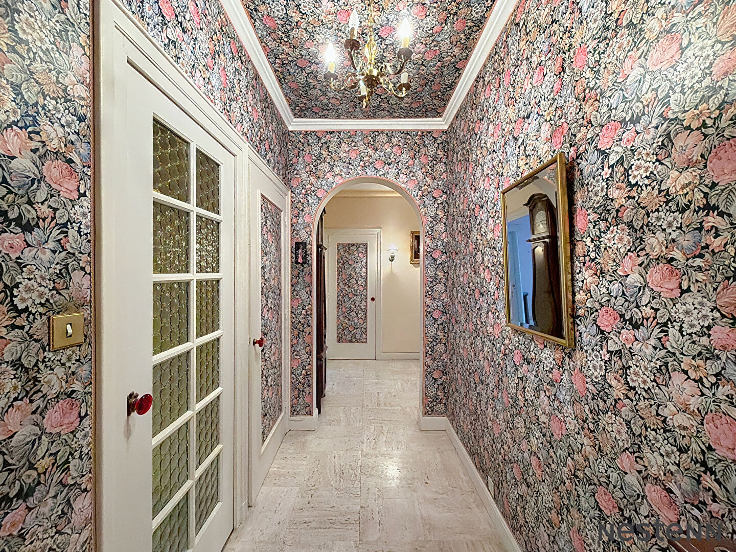 EXCLUSIVITÉ  Appartement de charme  Ascenseur  Centre-ville  Place Anatole France