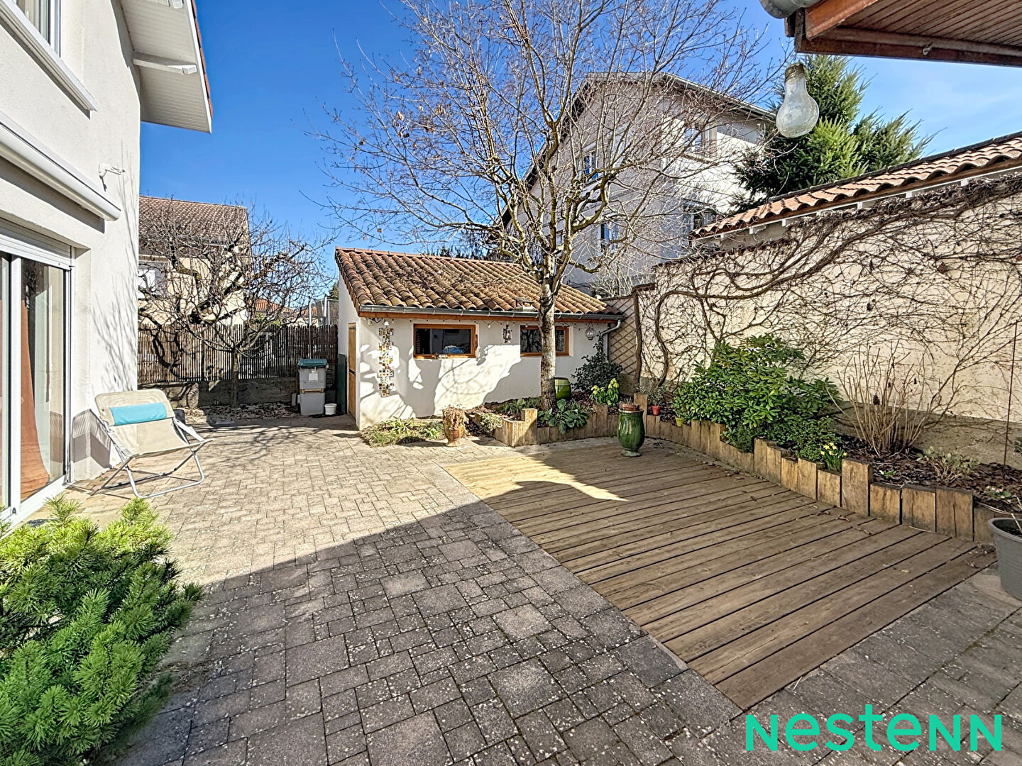 À VENDRE - MAISON FAMILIALE AVEC PISCINE, GARAGE ET ABRI CAMPING-CAR AUREC-SUR-LOIRE