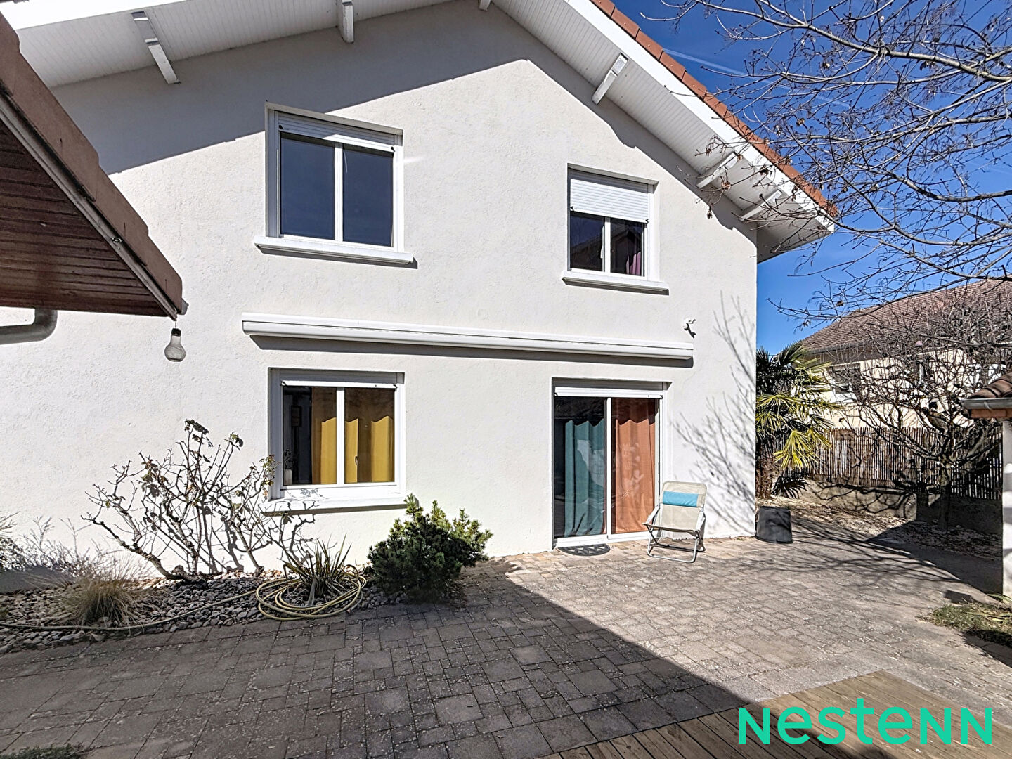 À VENDRE - MAISON FAMILIALE AVEC PISCINE, GARAGE ET ABRI CAMPING-CAR AUREC-SUR-LOIRE