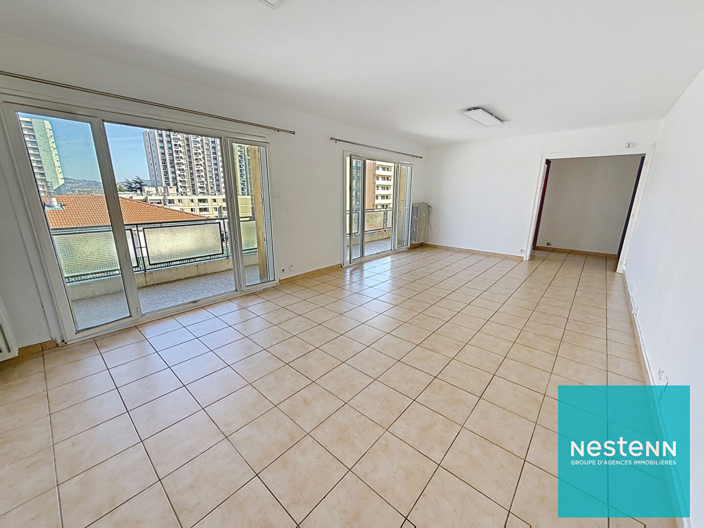 Appartement 5 pièces 90 m² · à Saint Etienne · 90 m² · 158 500 €