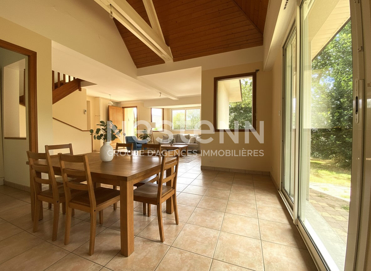 Maison 7 pièces 130 m² · à Vannes · 130 m² · 341 250 €
