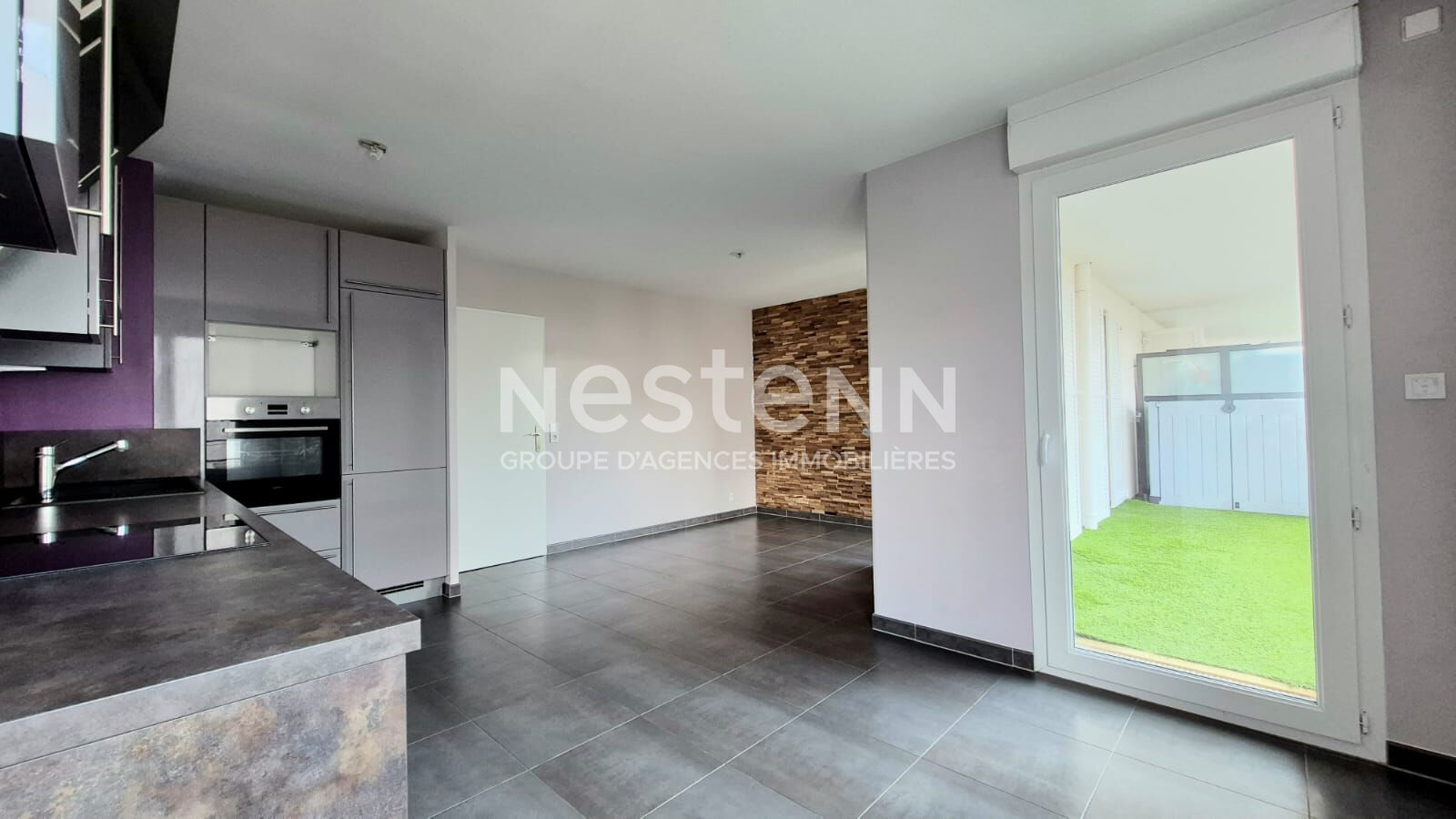 Nestenn Igny - Appartement 3 pièces de 62 m², Secteur Palaiseau/ Camille Claudel,  2 chambres, balcon, ascenseur, 2 places de parking, sans travaux, idéal couple ou investissement locatif, Résidence Récente, Proche des commerces/écoles/transports