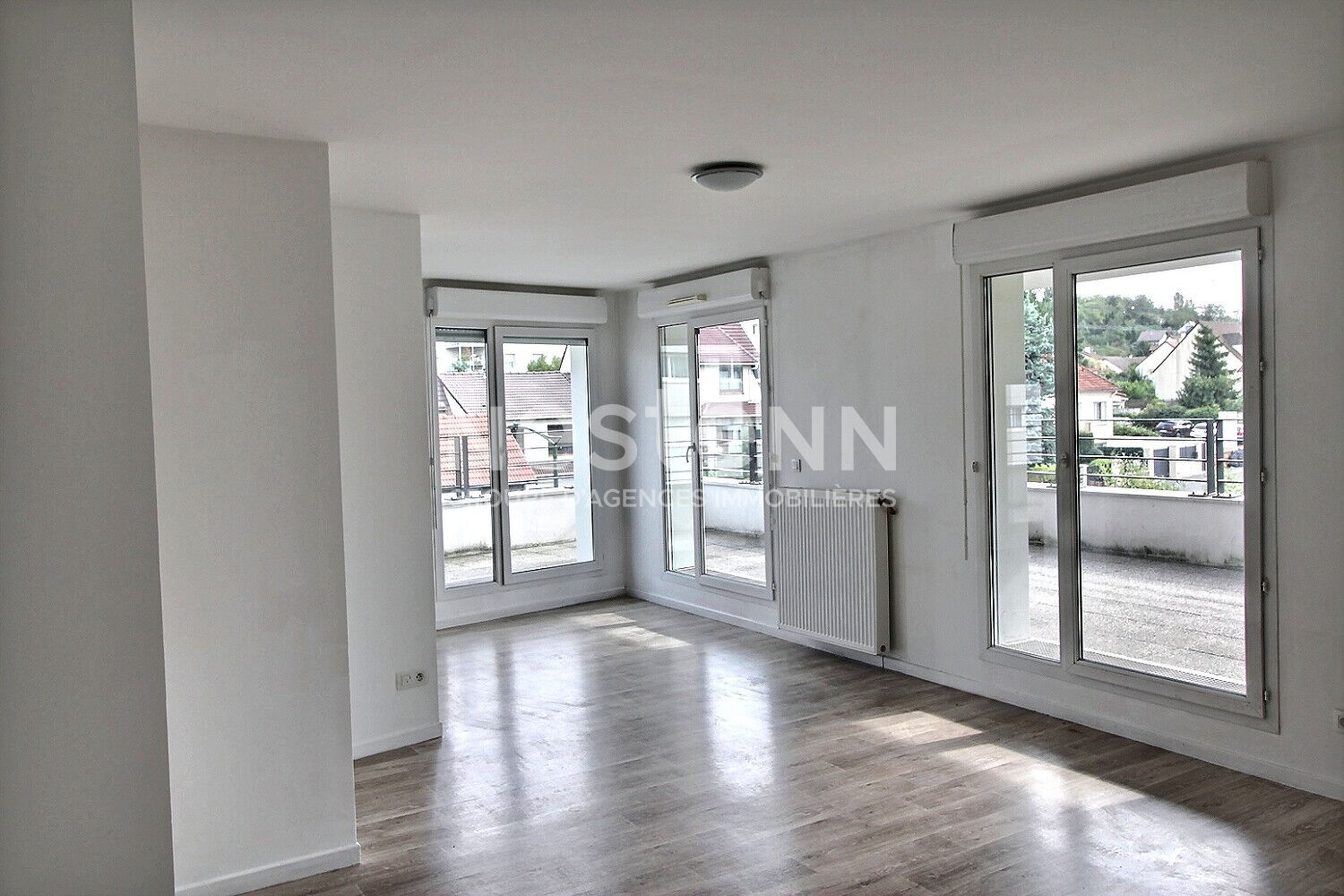 Très bel appartement 5 pièces de 95 m² avec Terrasse de 40 m² au dernièr étage, place de parking sous-sol PALAISEAU - Massy-Palaiseau