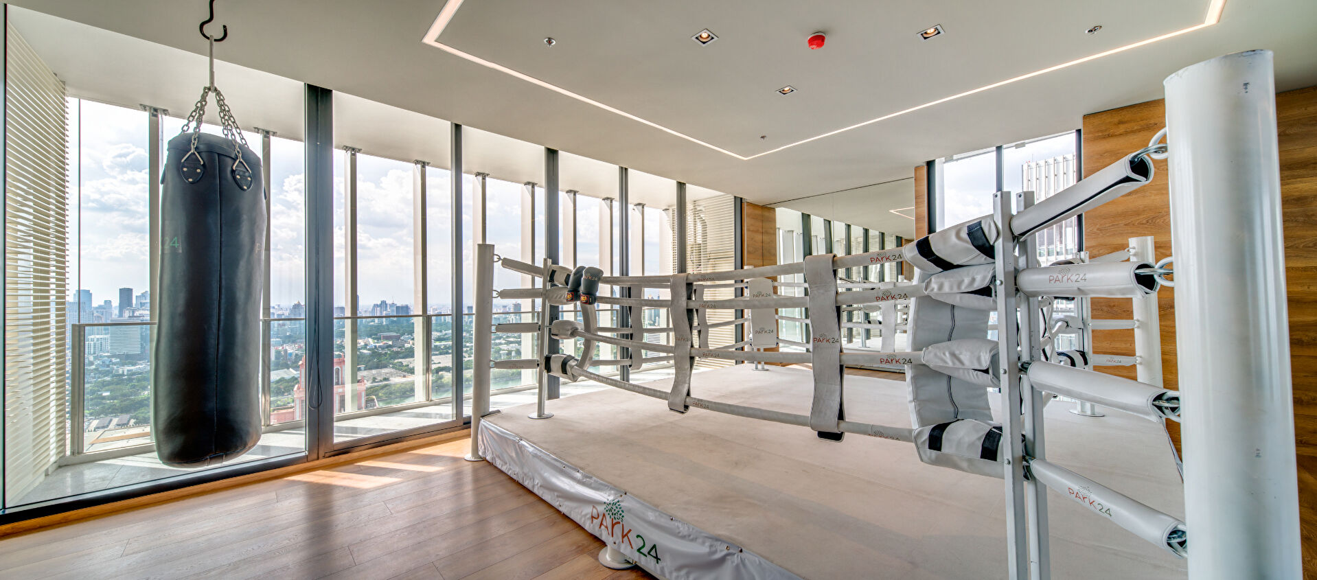 Park Origin Phrom Phong Condominiums haut de gamme dans le quartier prestigieux de Sukhumvit 24