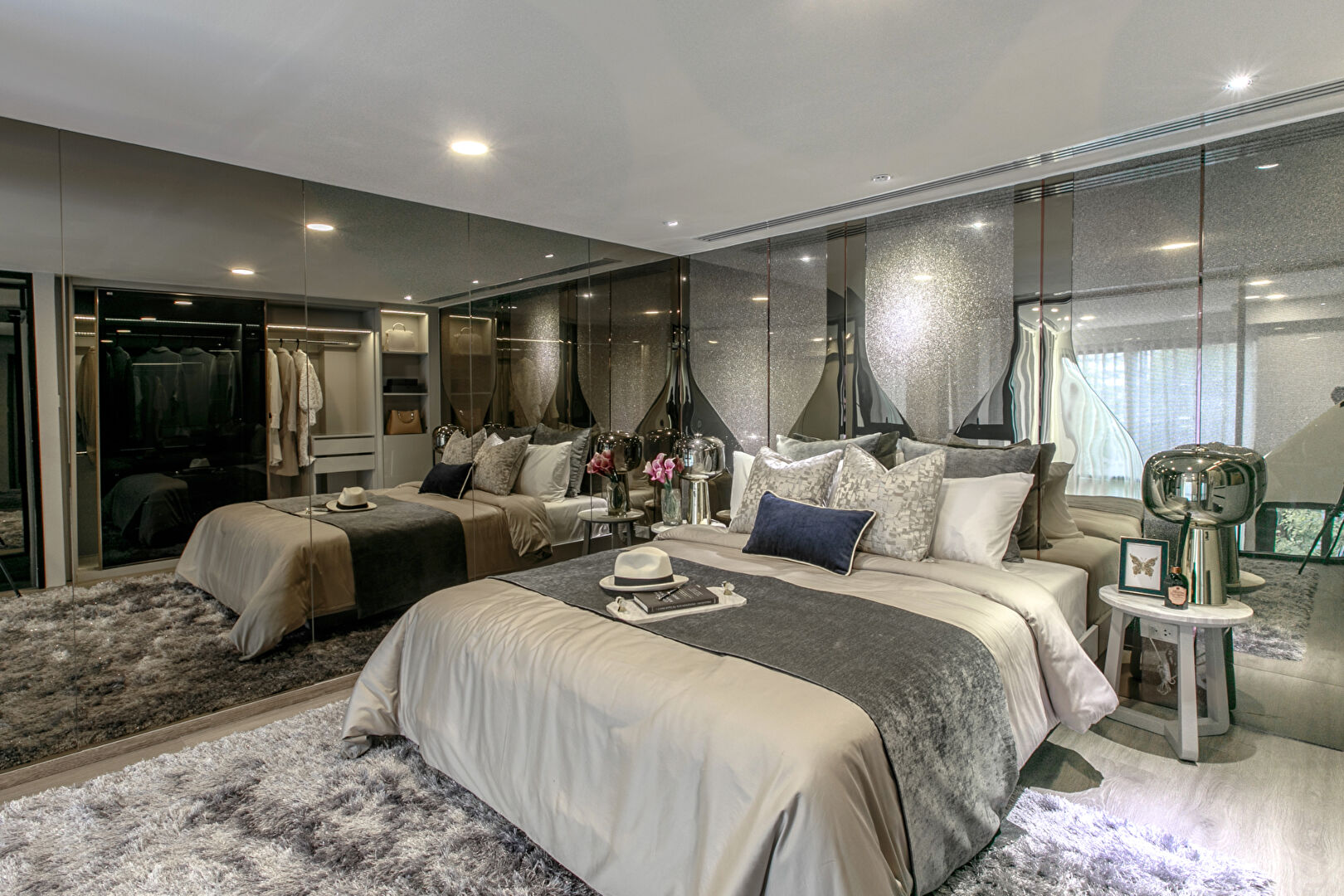 SOHO Bangkok Ratchada Condominiums loft modernes à 250 m du MRT Ratchadaphisek