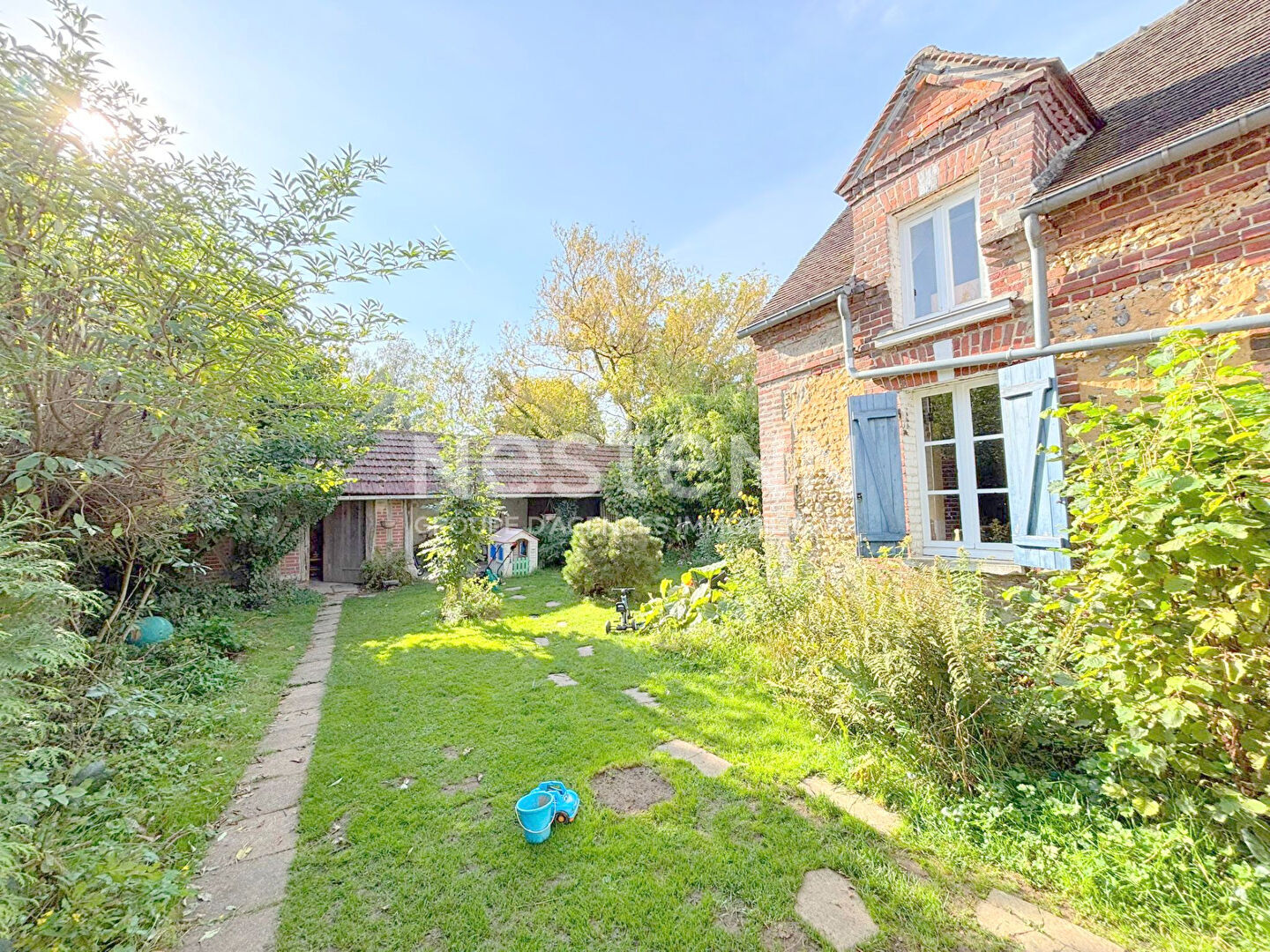 Maison à rénover à Chaumont En Vexin 65m²