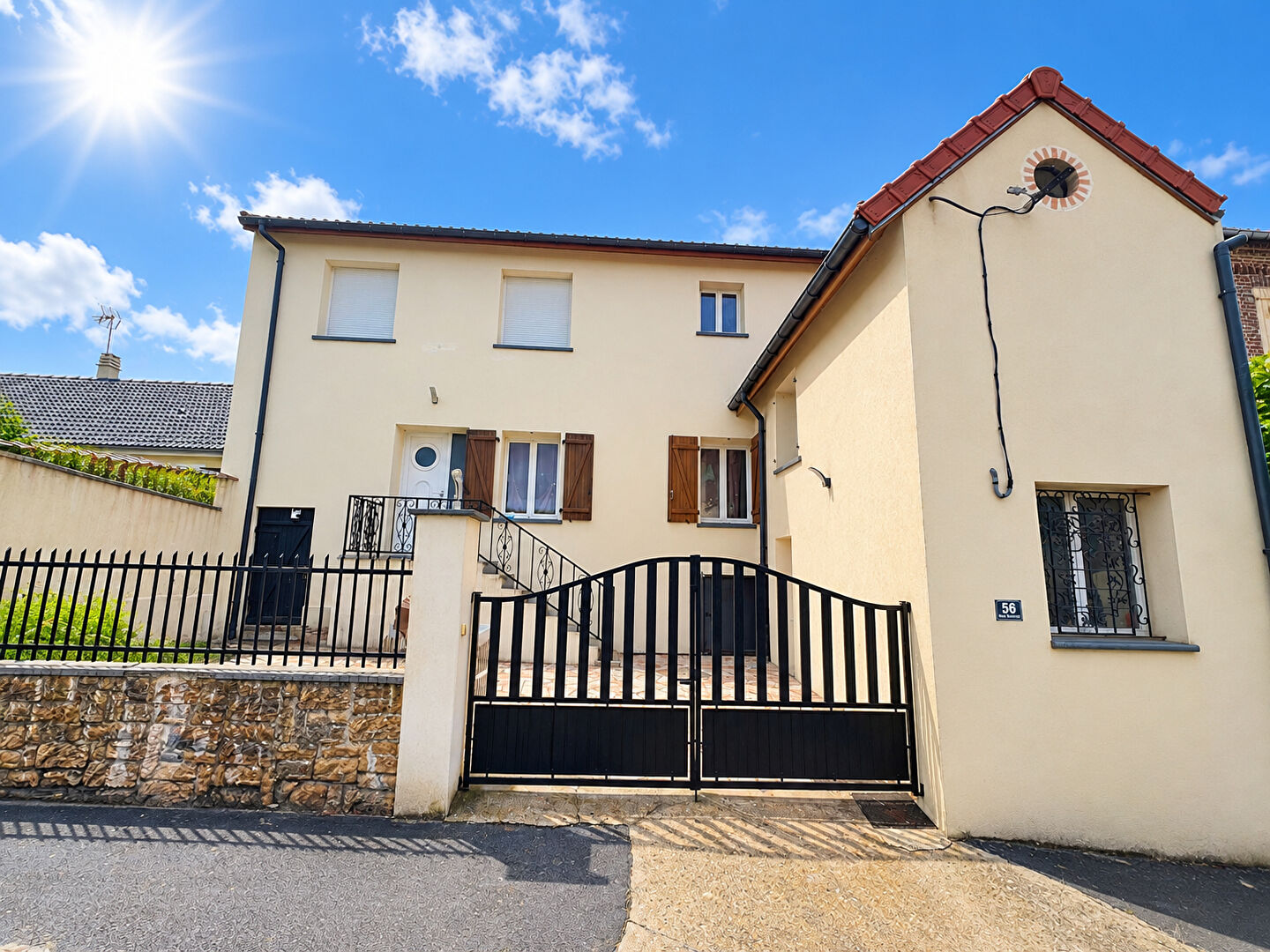 Maison 7 pièces 141 m² · à Chaumont-en-Vexin · 141 m² · 299 915 €