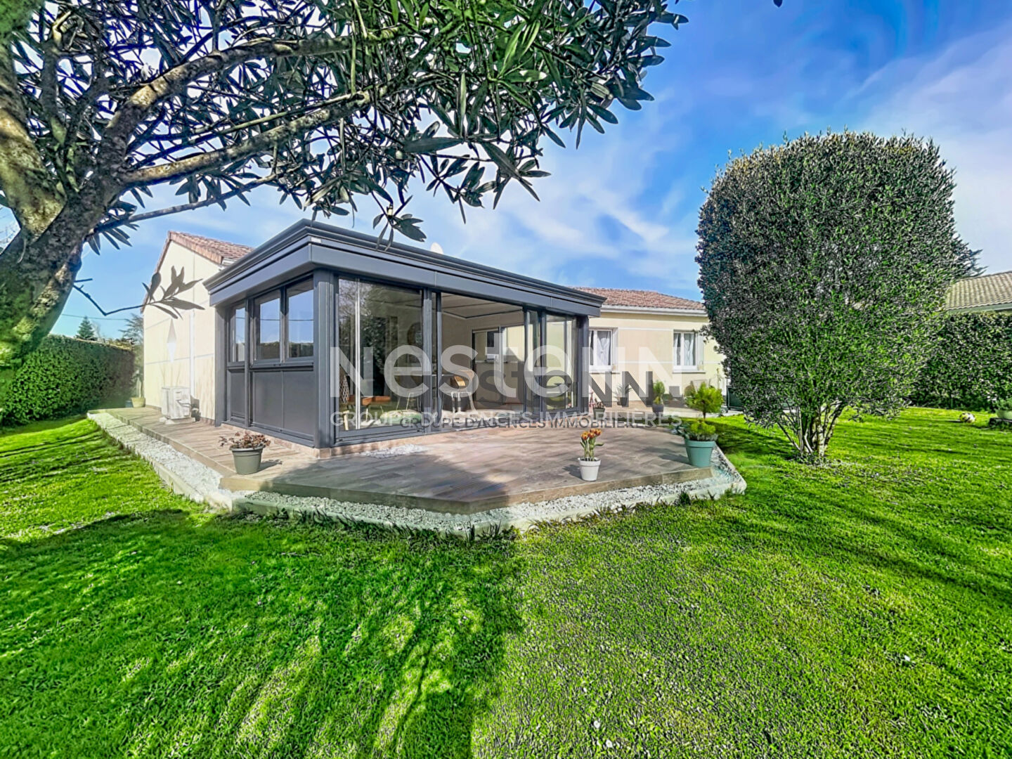 Maison 7 pièces 155 m² · à Sadirac · 155 m² · 385 000 €