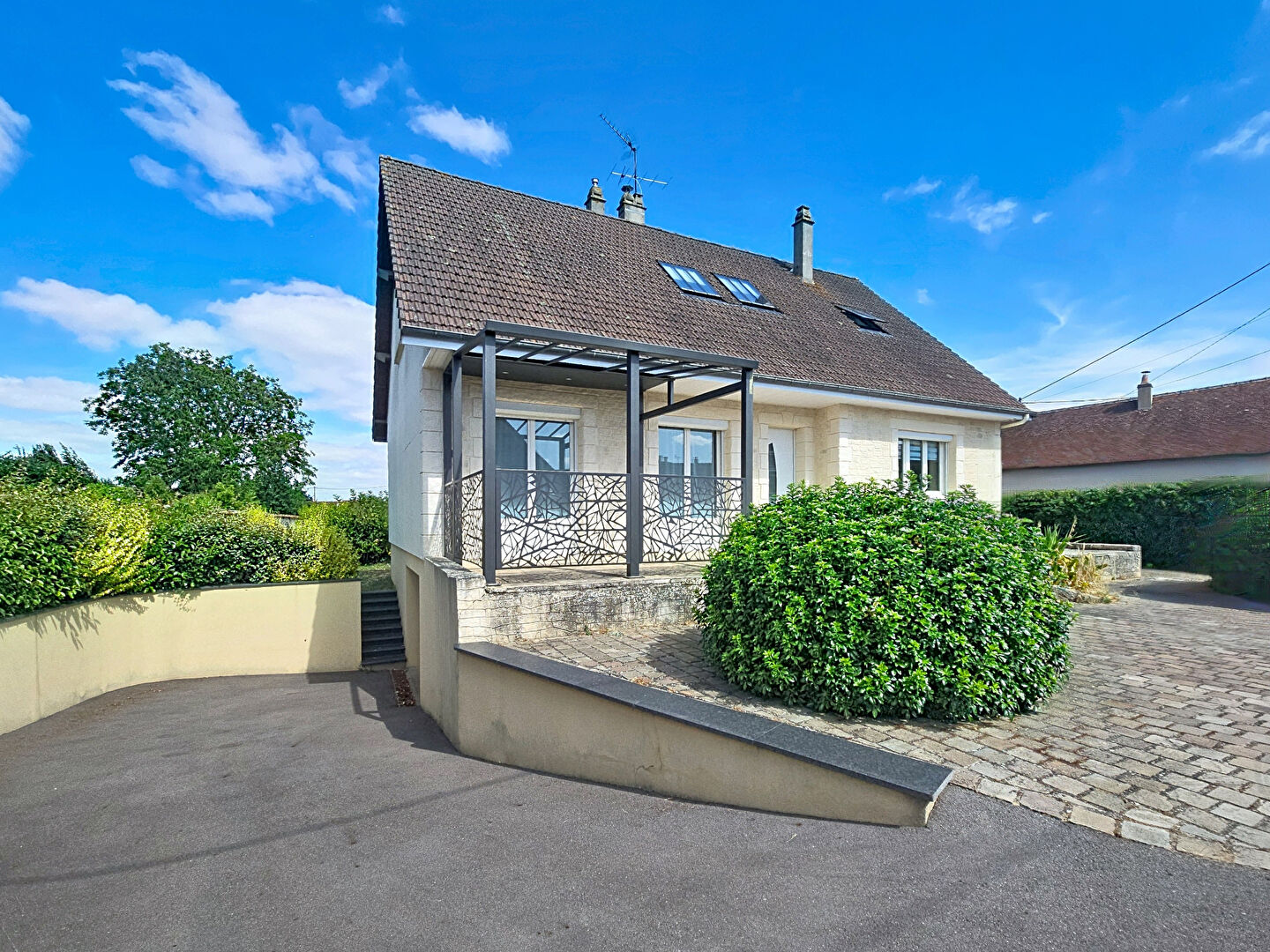 Maison 6 pièces 129 m² · à Vernouillet · 129 m² · 299 250 €