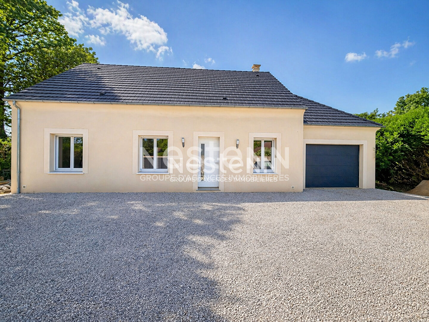 Maison 6 pièces 190 m² · à Saint Germain sur Avre · 190 m² · 299 250 €