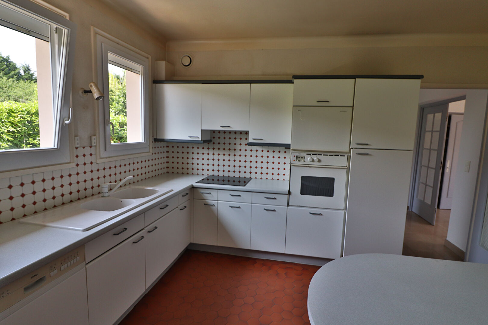 Maison Francheville 8 pièces 156 m2  5 chambres sur un grand terrain de 1790m²